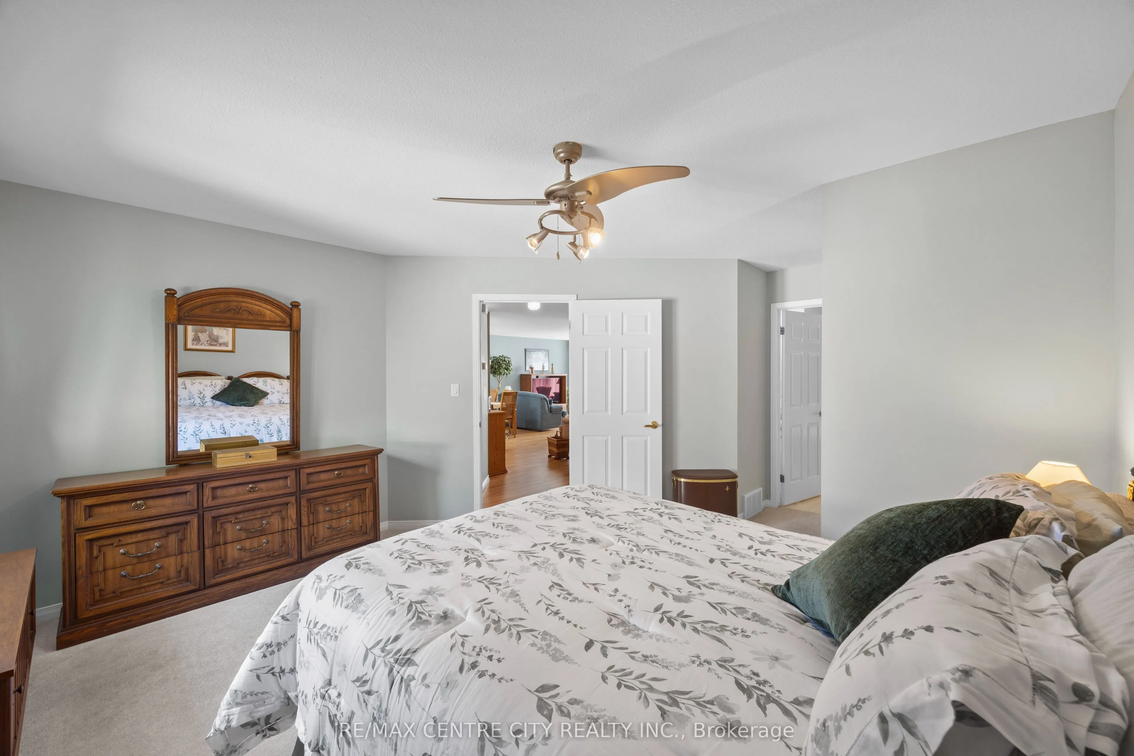 33 Ilderbrook Circle
