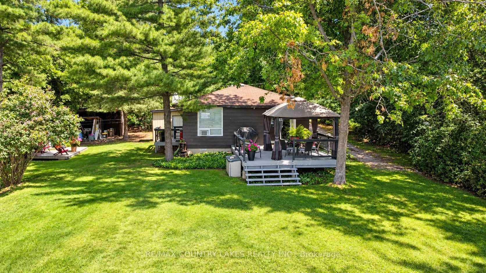 31 Hillcrest Avenue