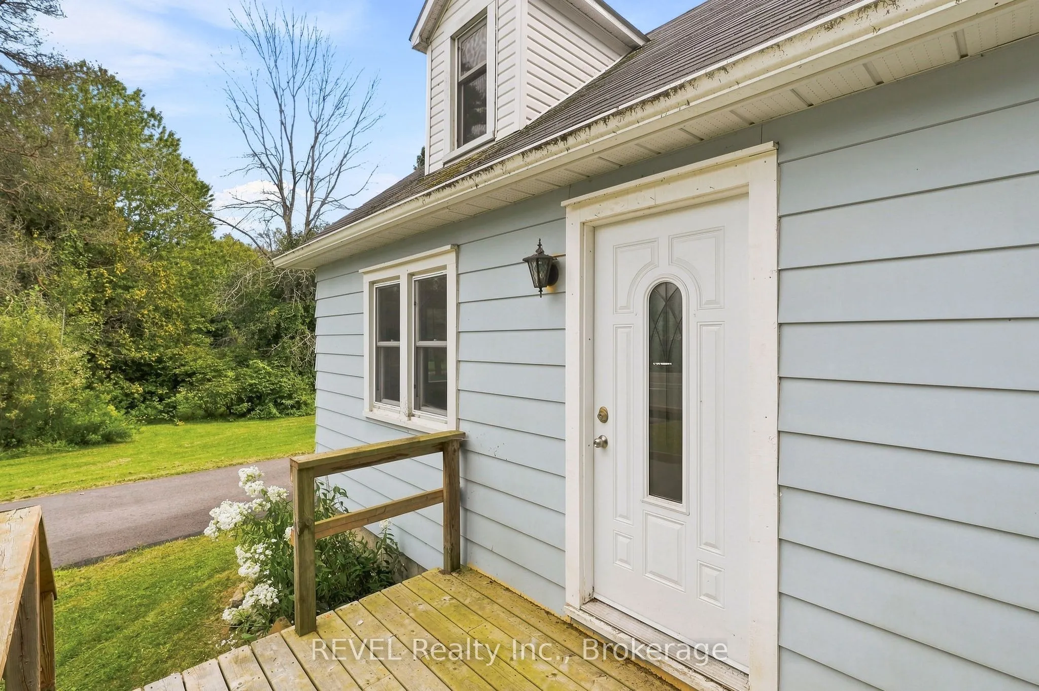 1529 County Road 64