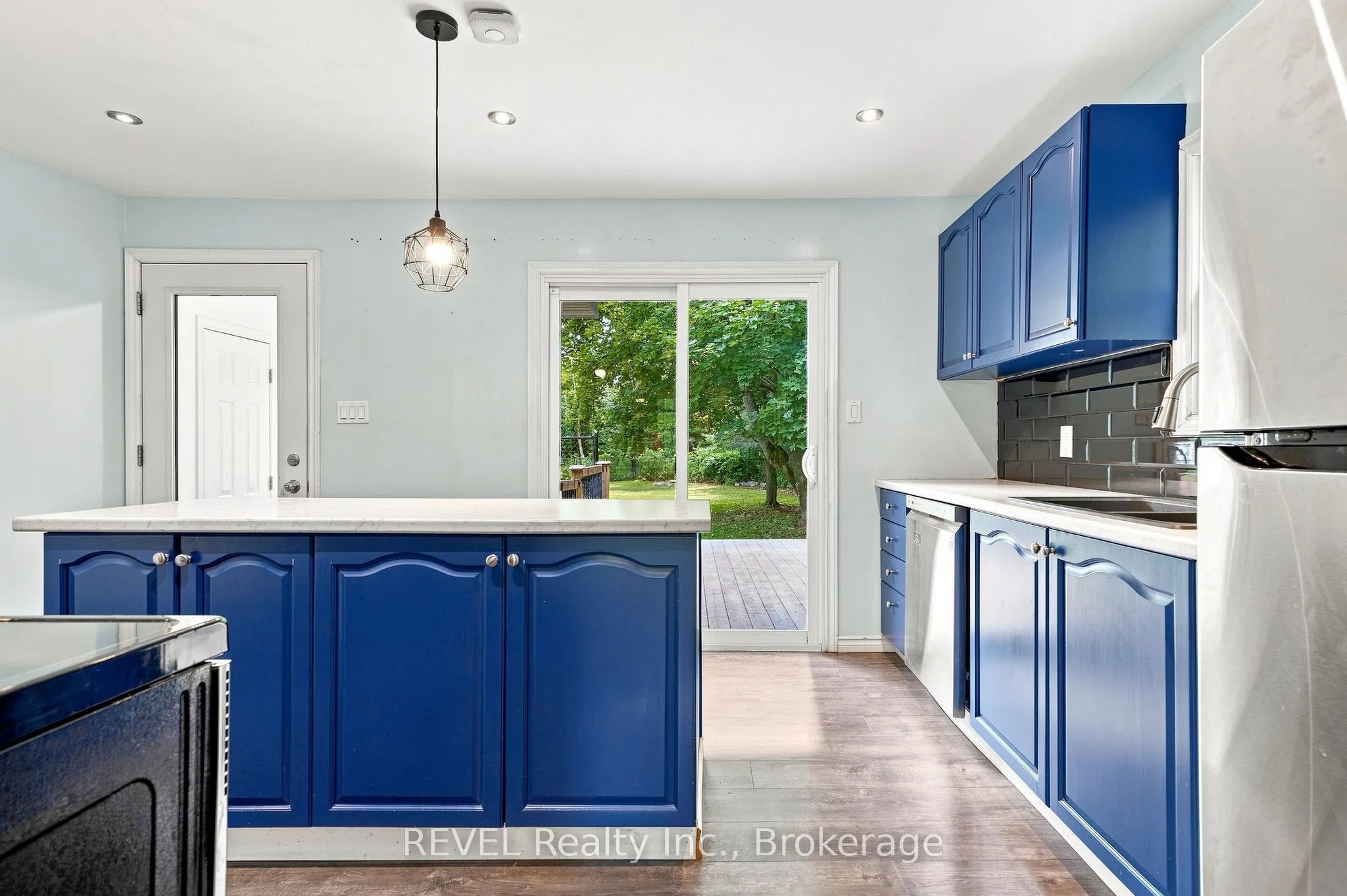 1529 County Road 64