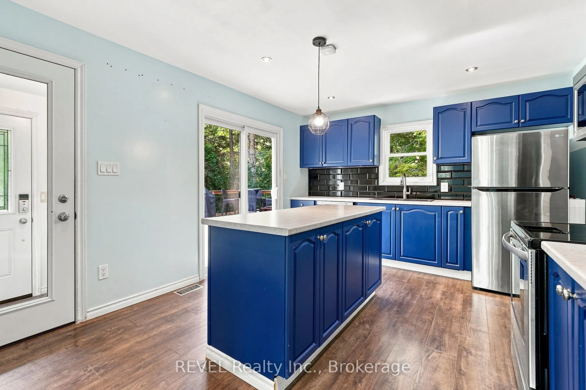 1529 County Road 64