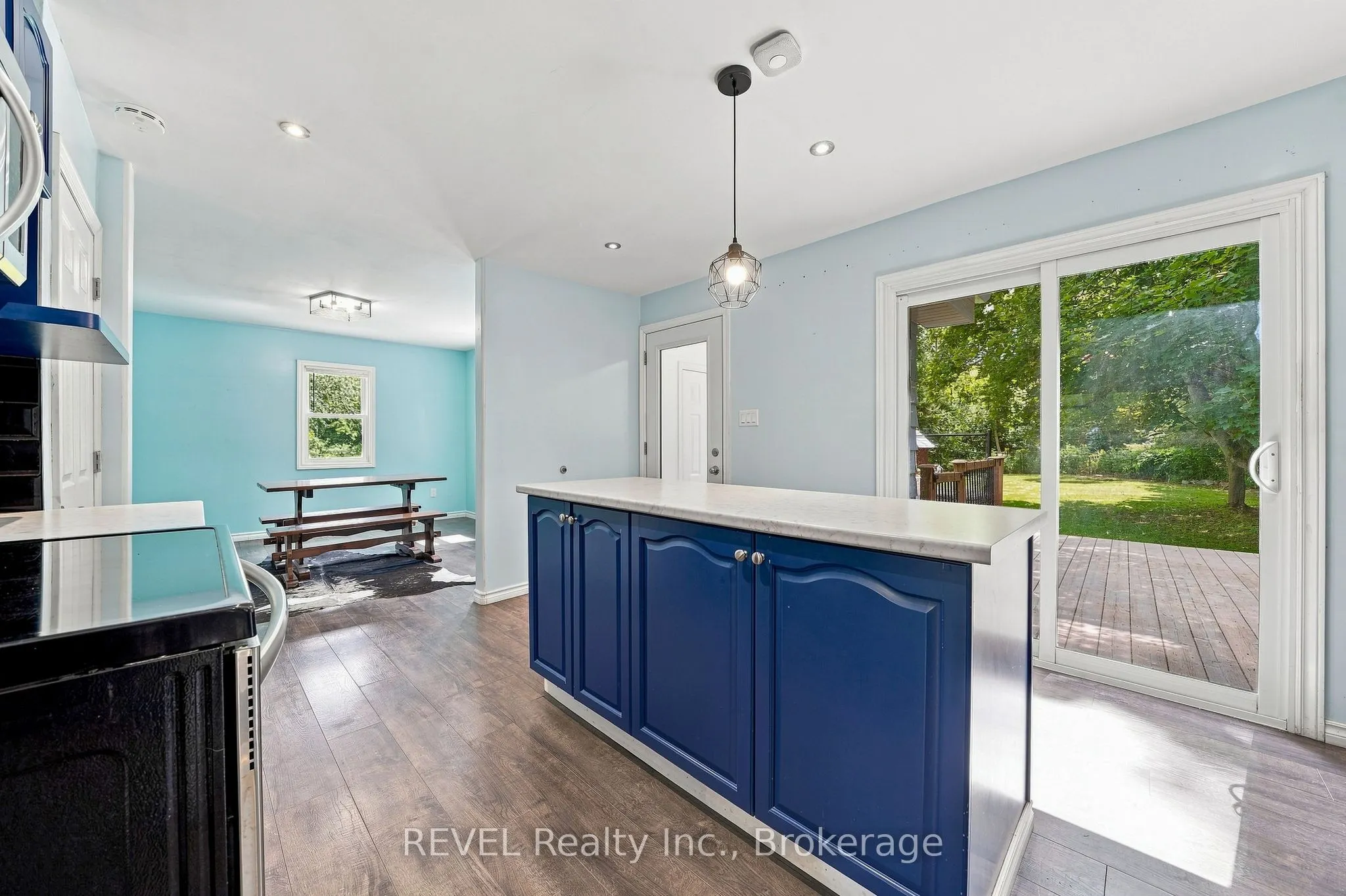 1529 County Road 64