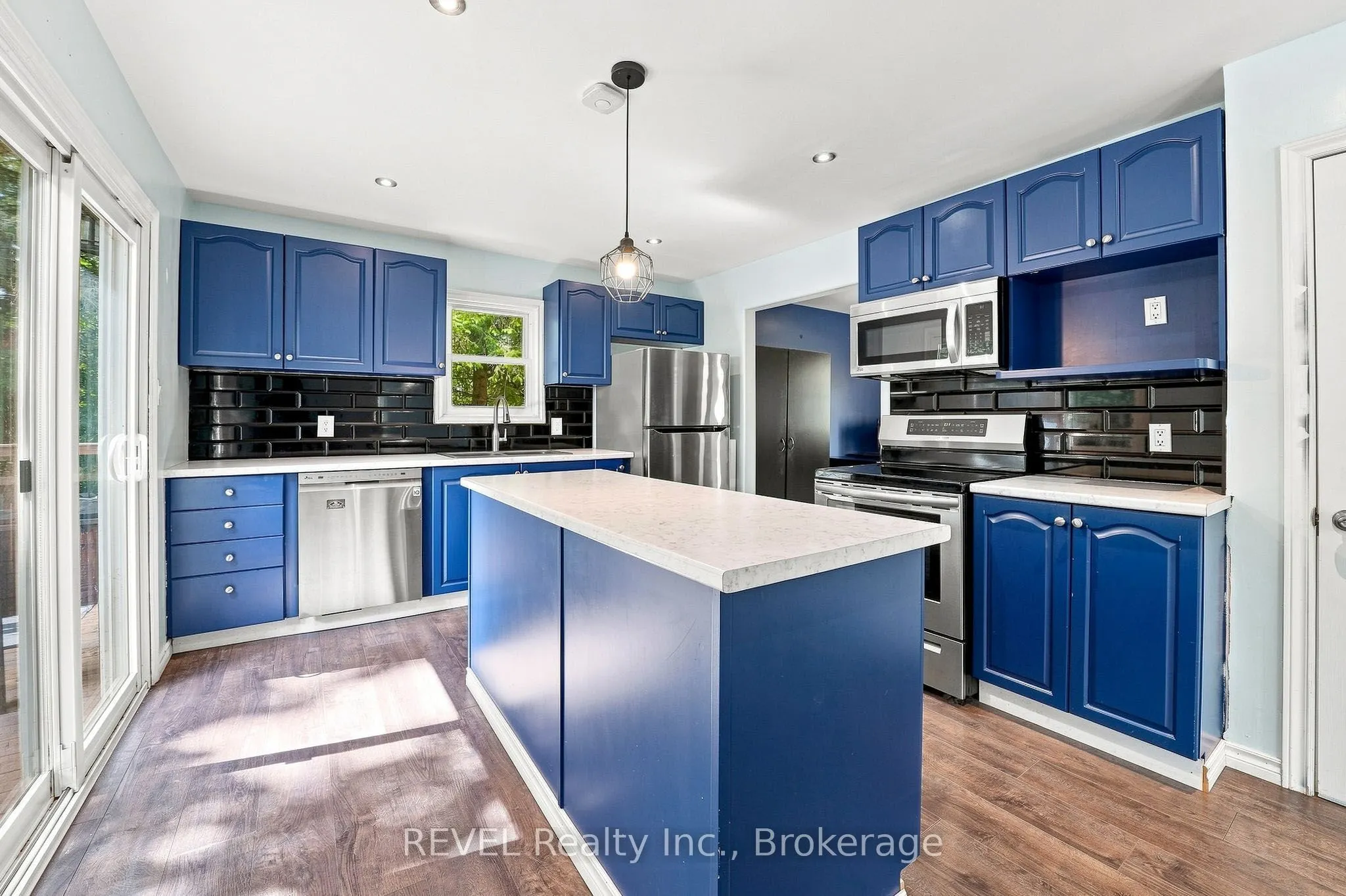 1529 County Road 64
