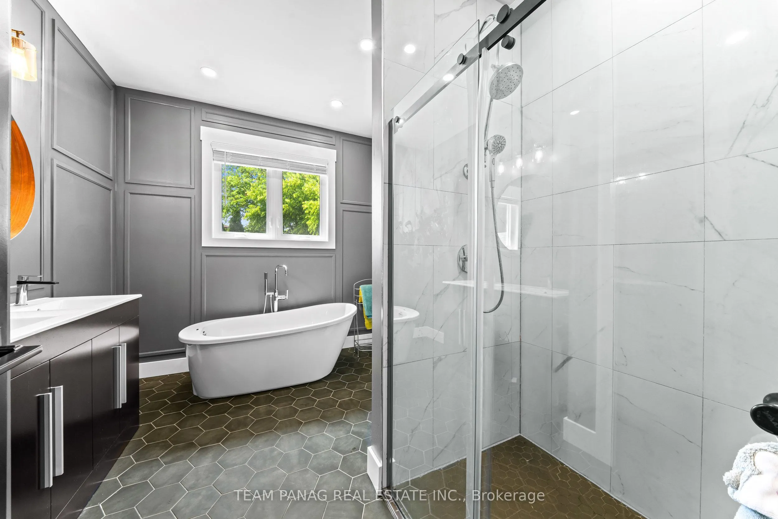 646 West 5th Street