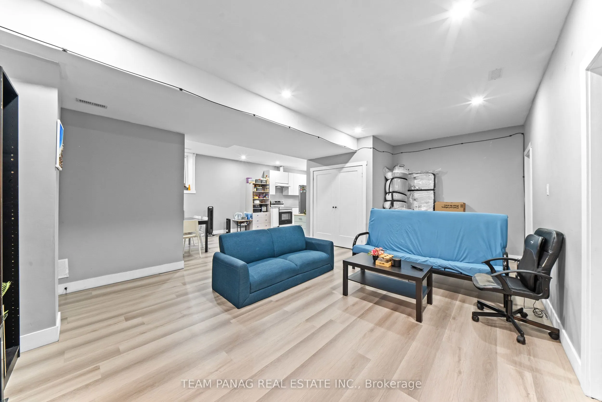 646 West 5th Street