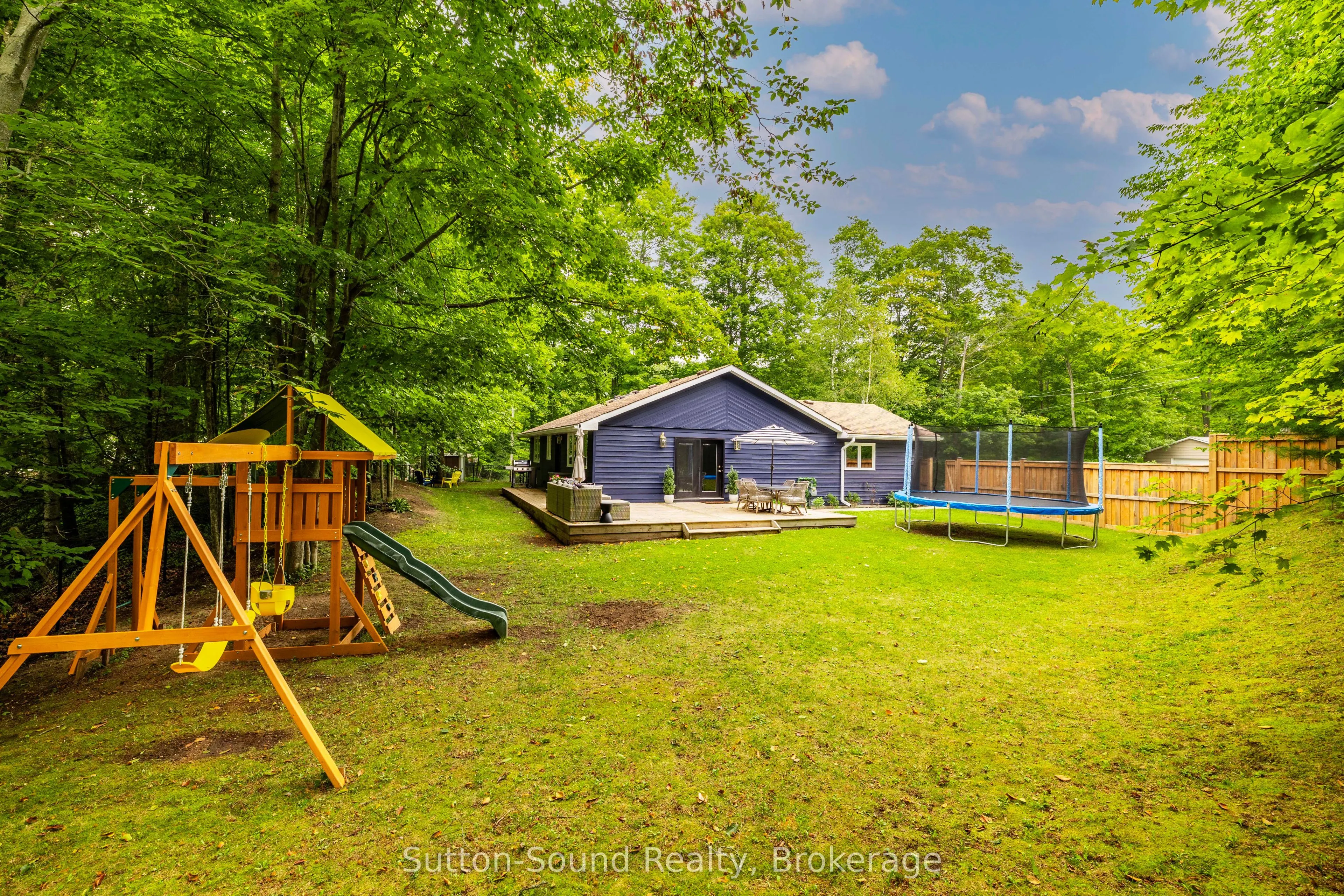 4 Maplewood Drive