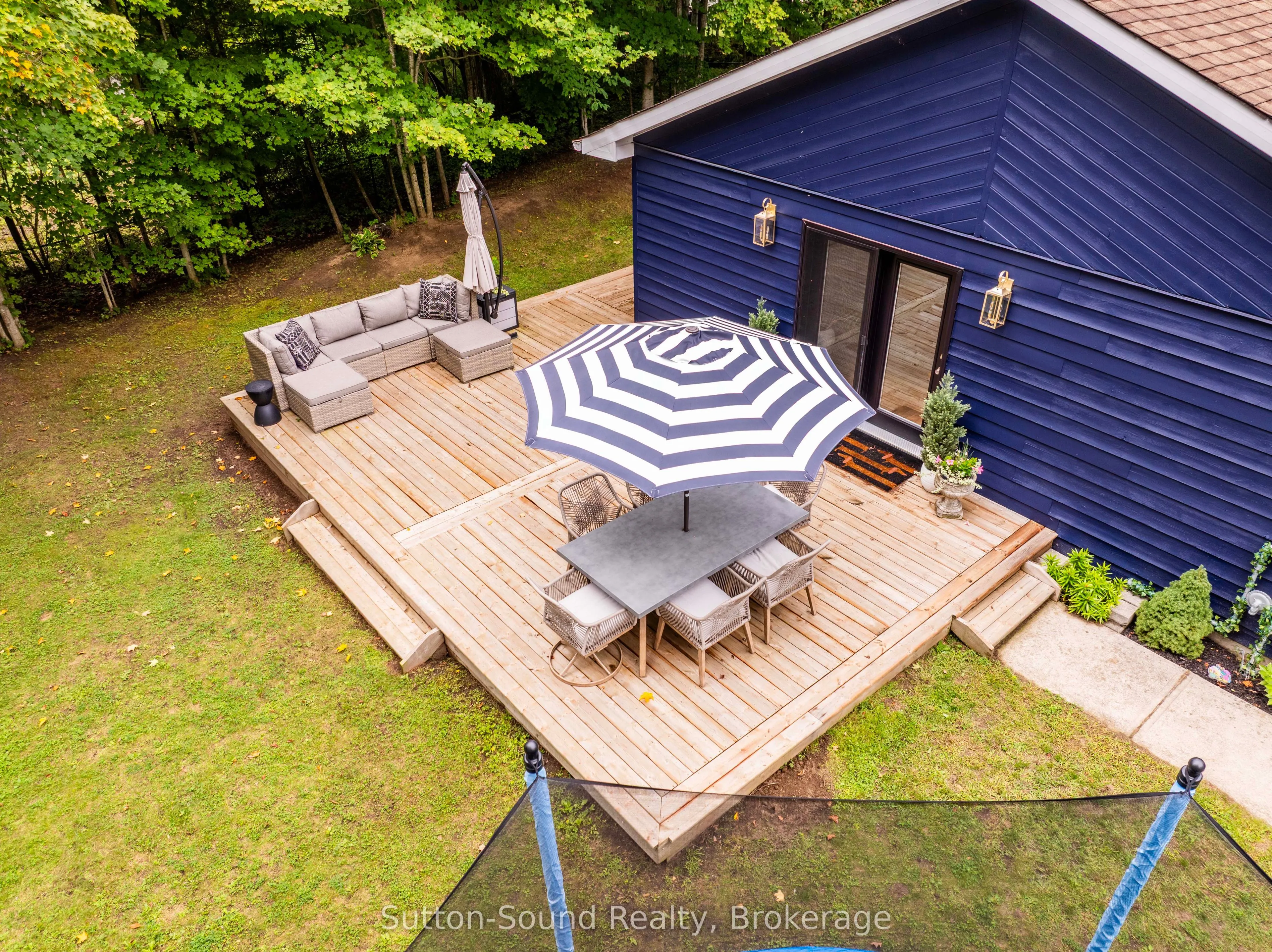 4 Maplewood Drive
