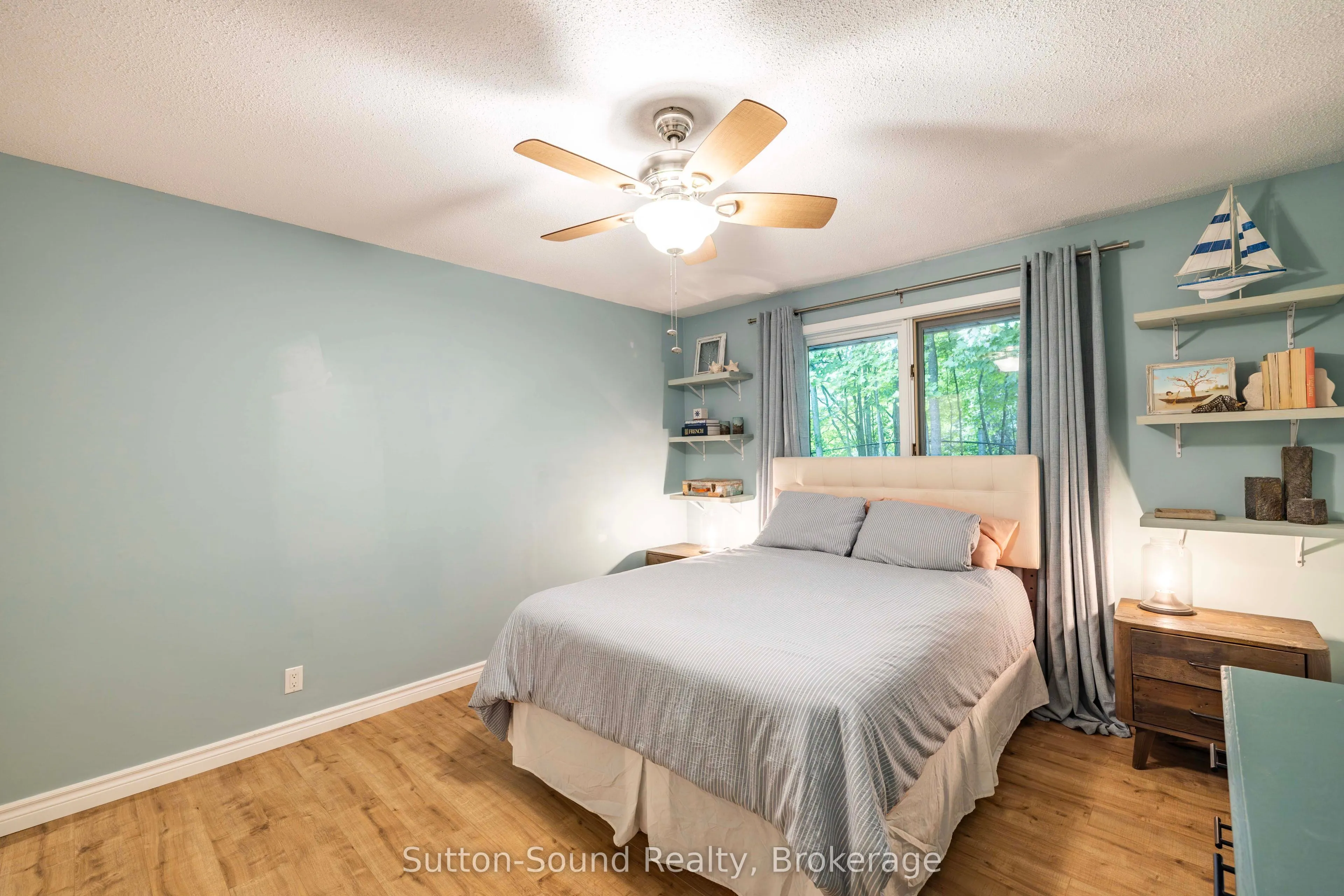4 Maplewood Drive