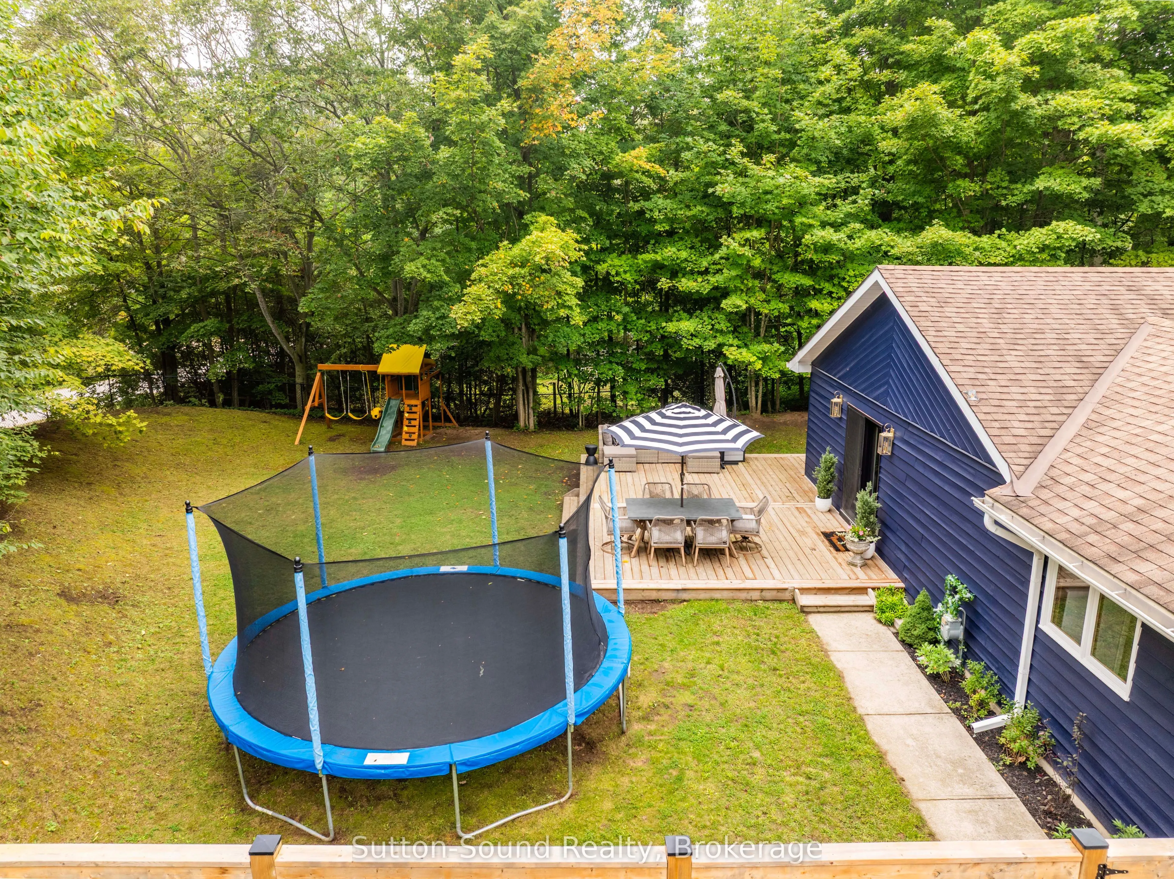 4 Maplewood Drive