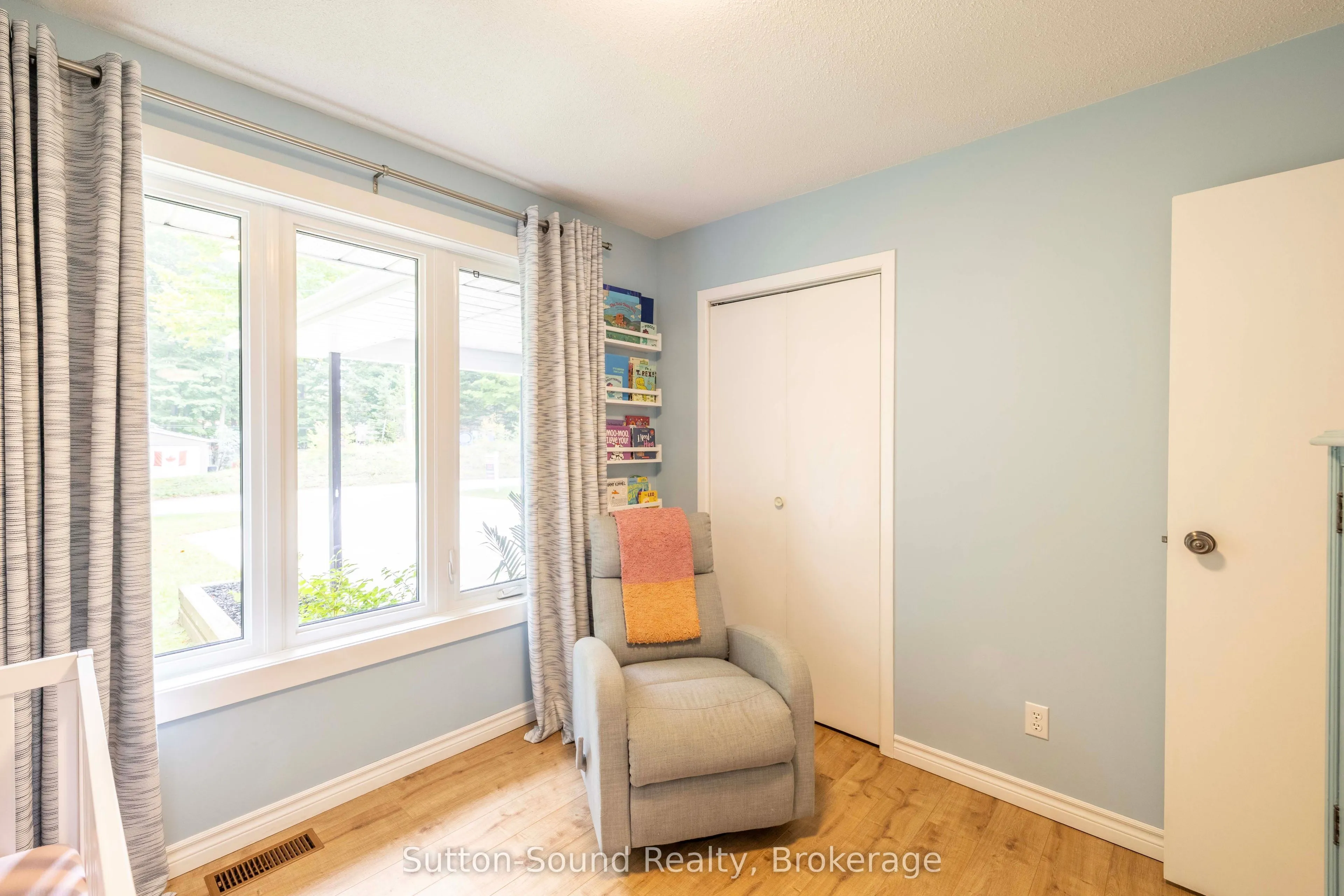 4 Maplewood Drive