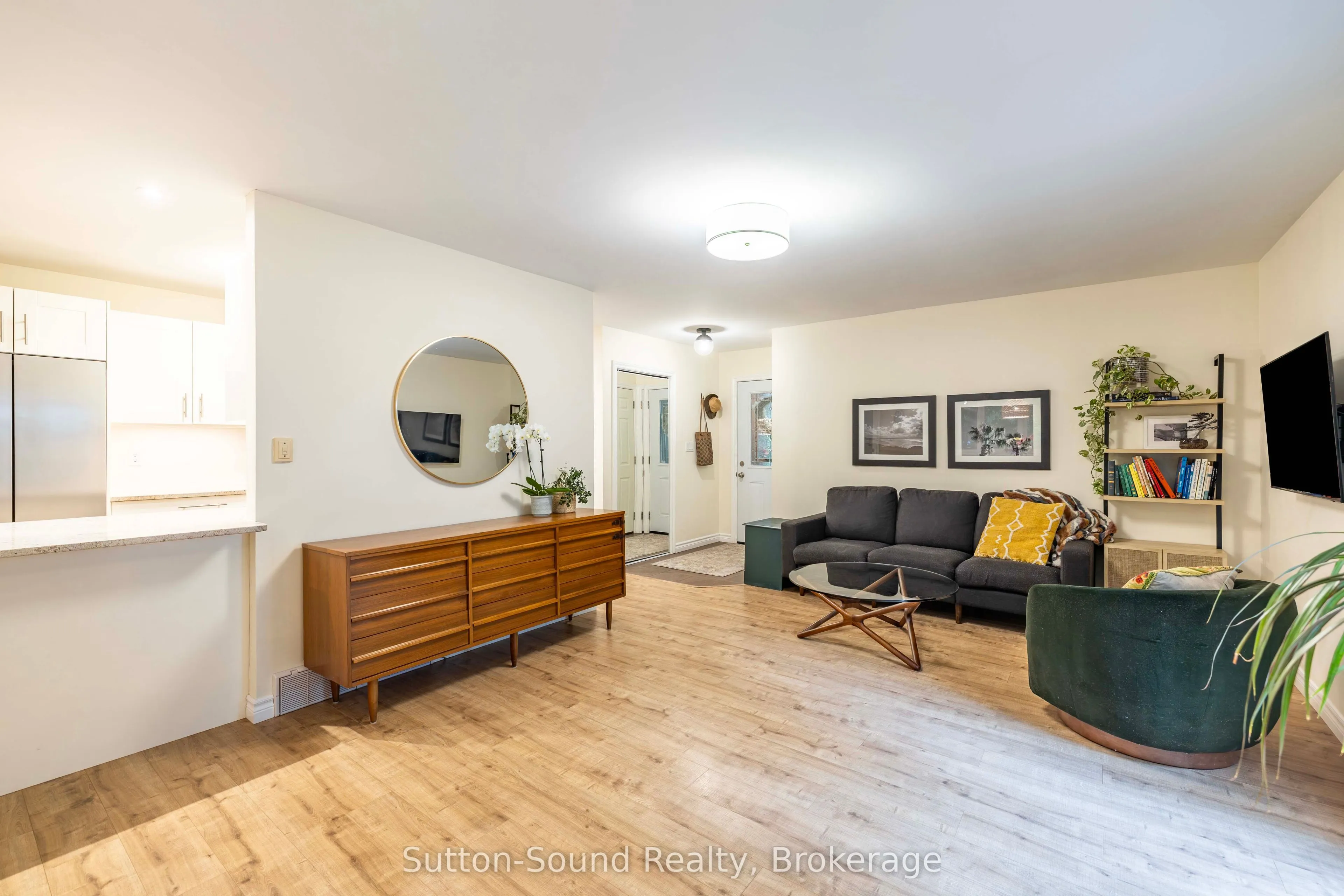 4 Maplewood Drive