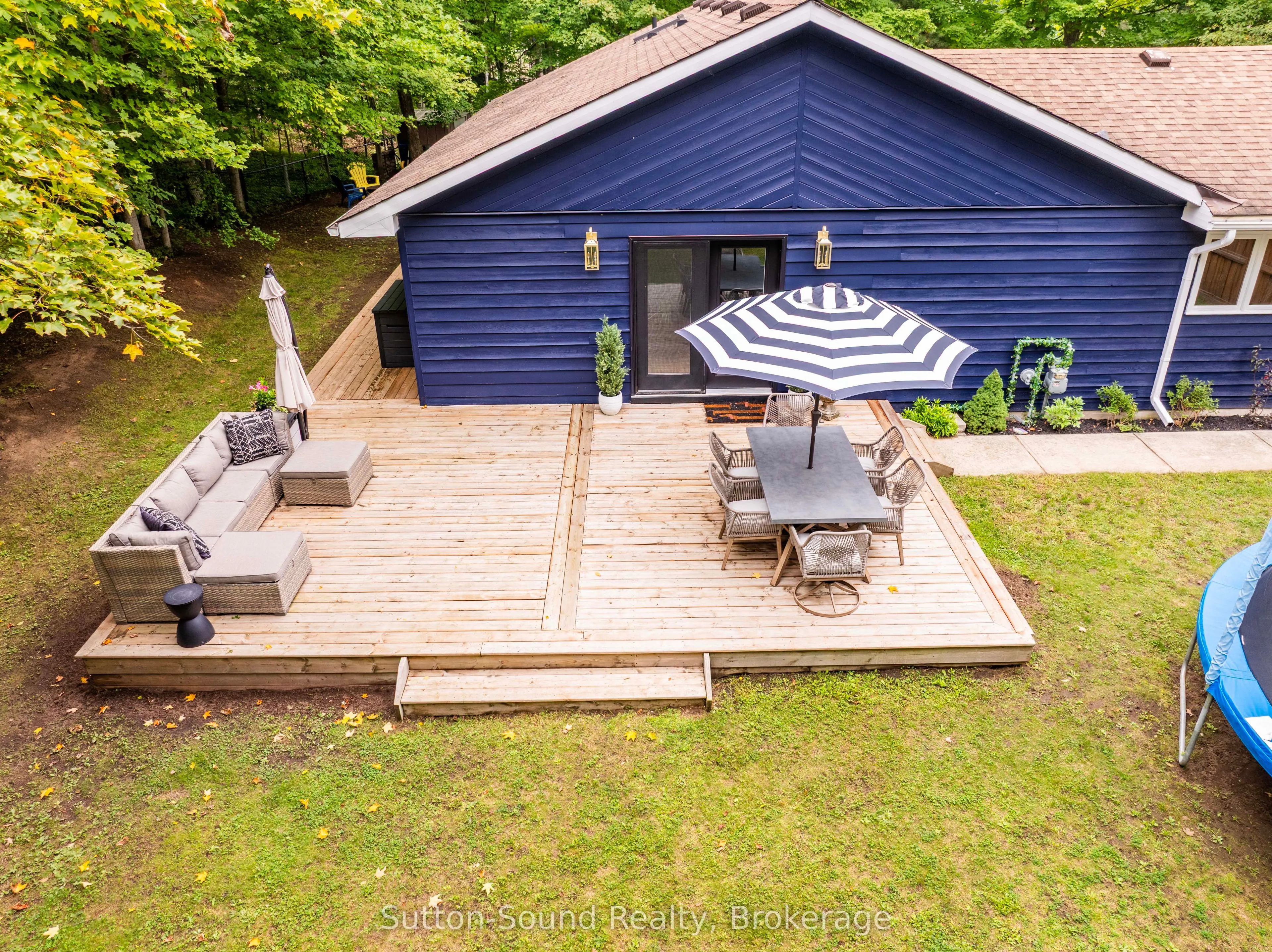 4 Maplewood Drive