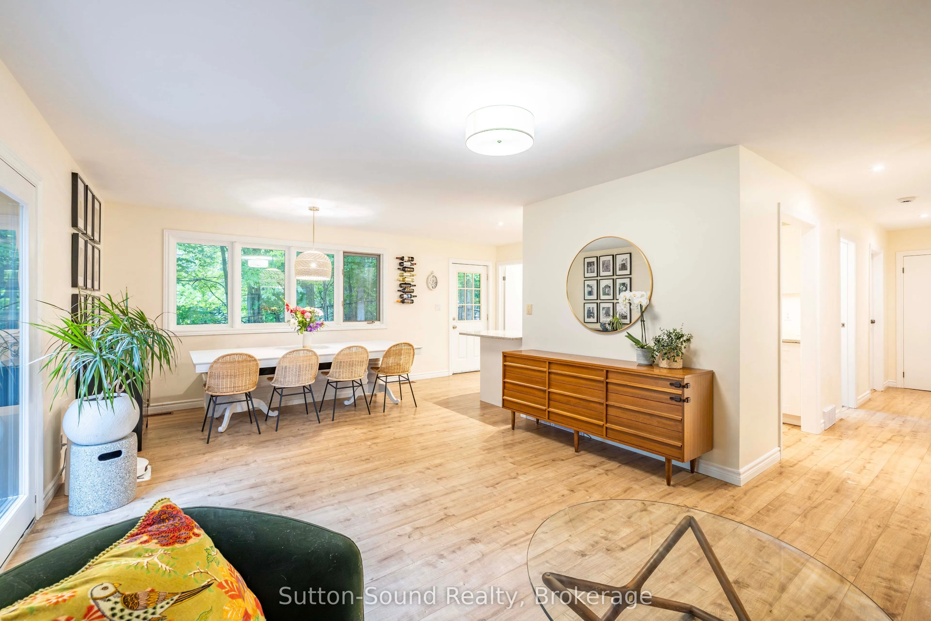 4 Maplewood Drive