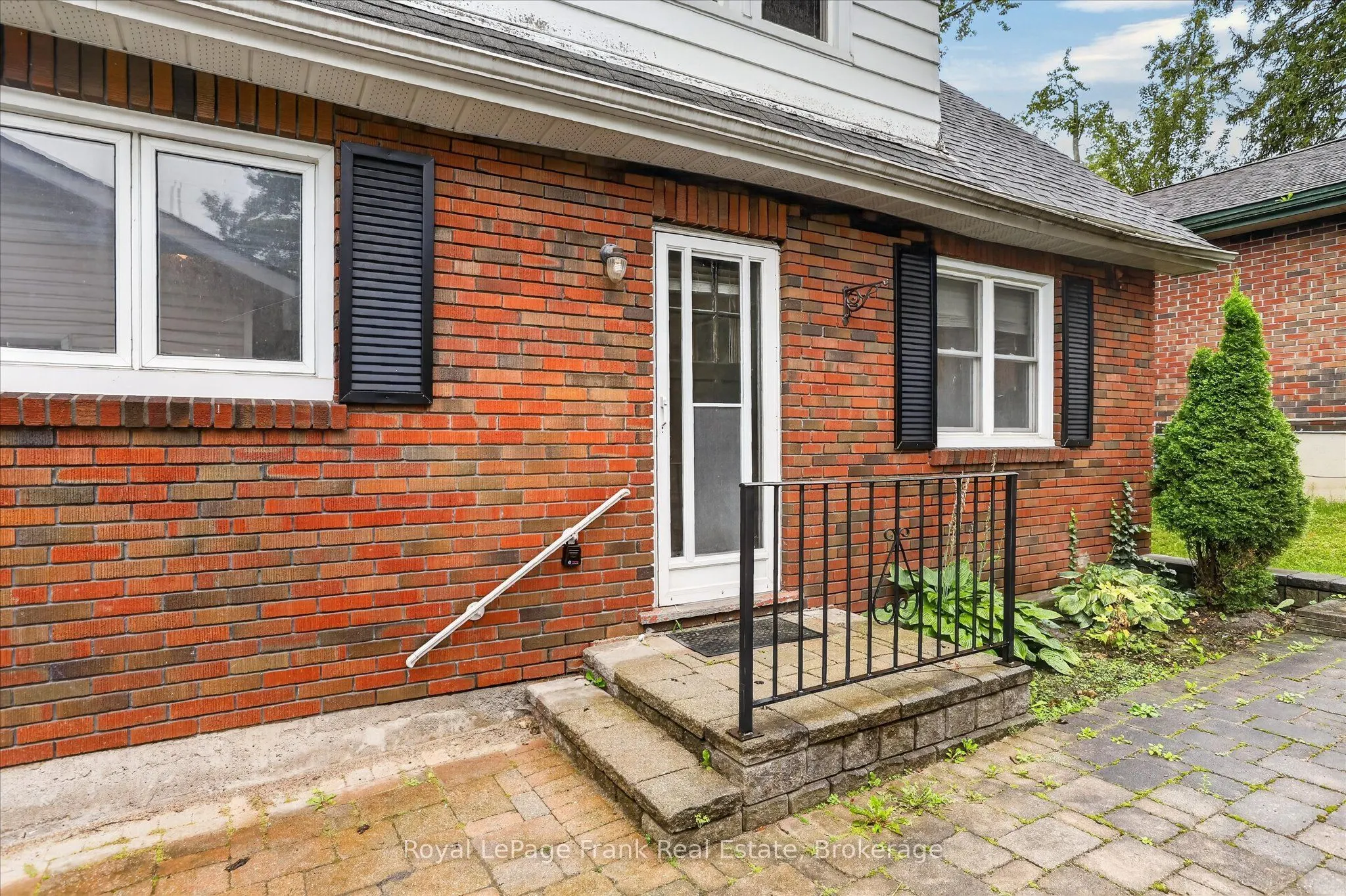 174 Sophia Street