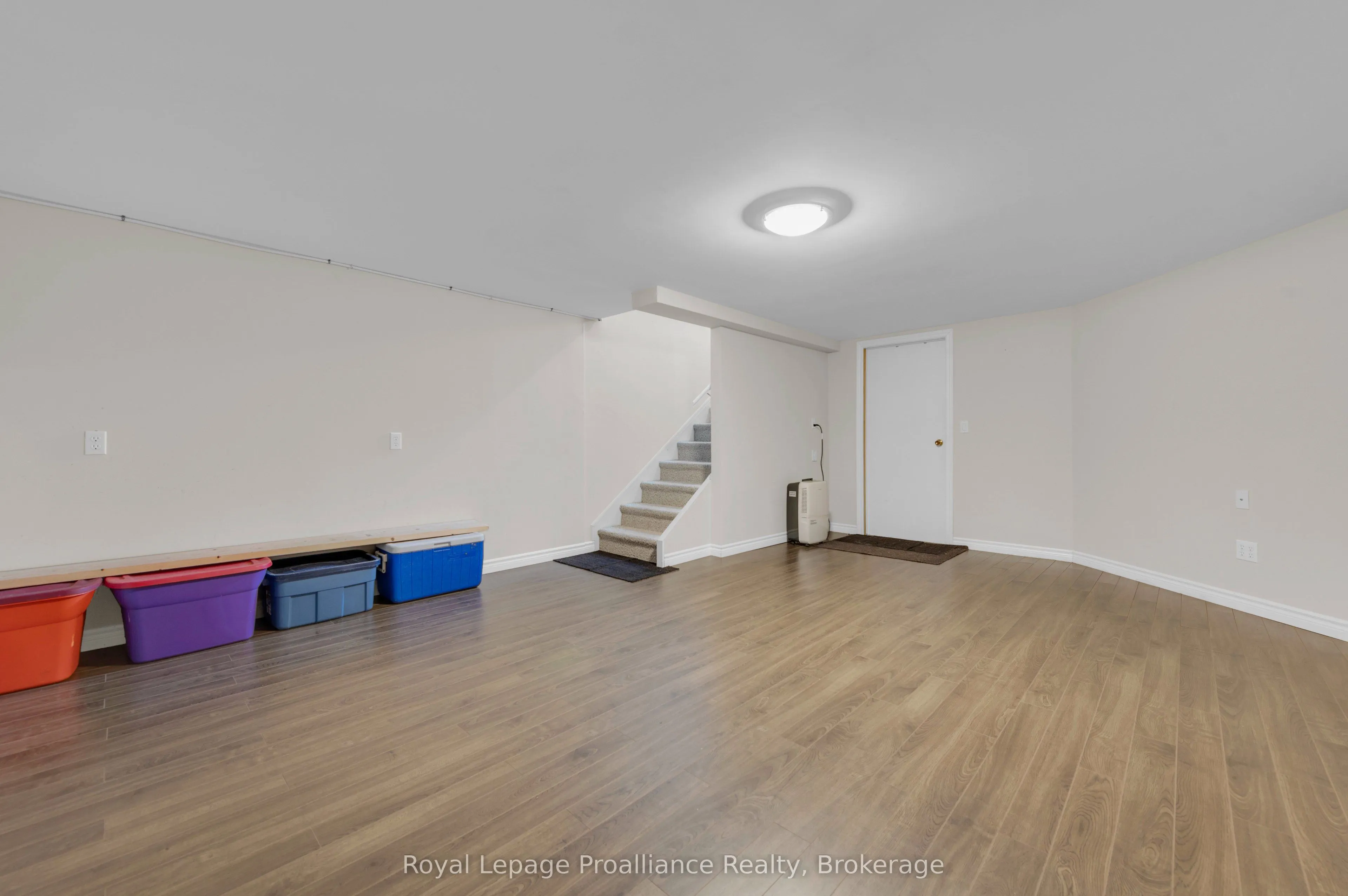 37 Young Street #D