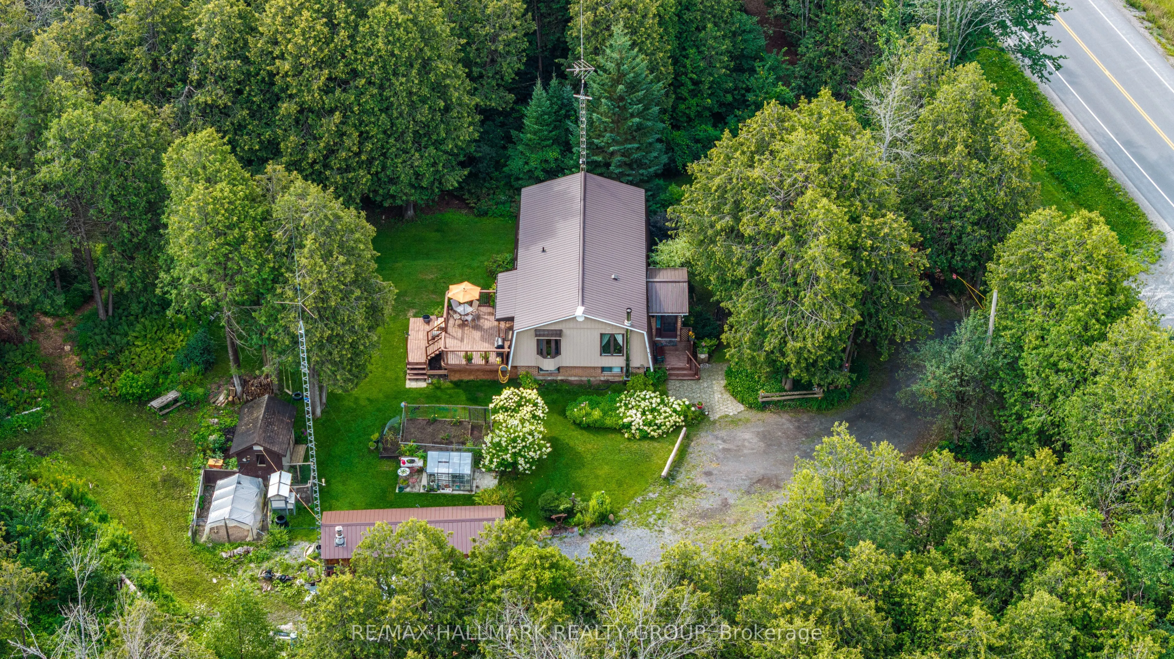 1184 Derry Side Road