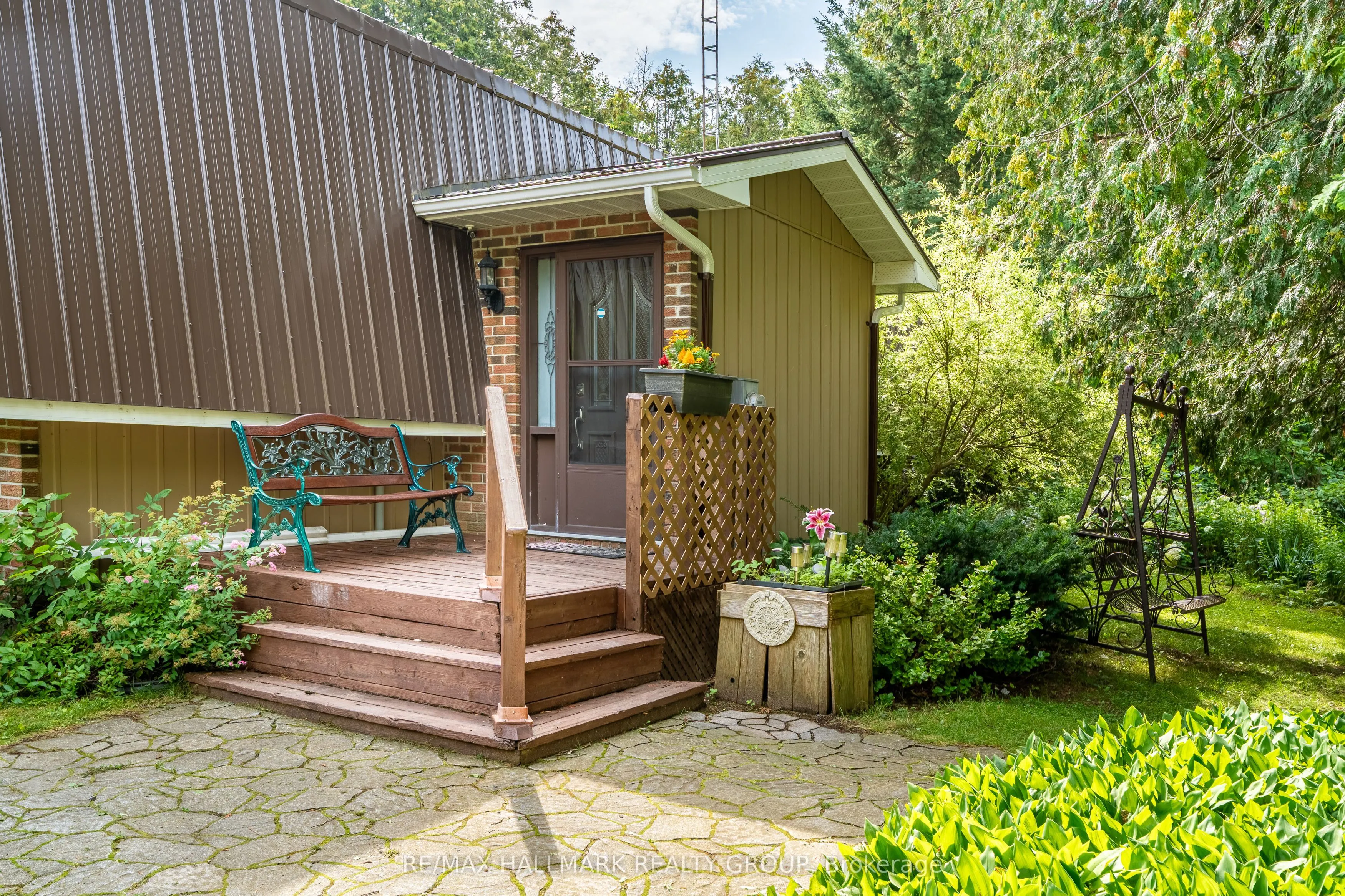 1184 Derry Side Road