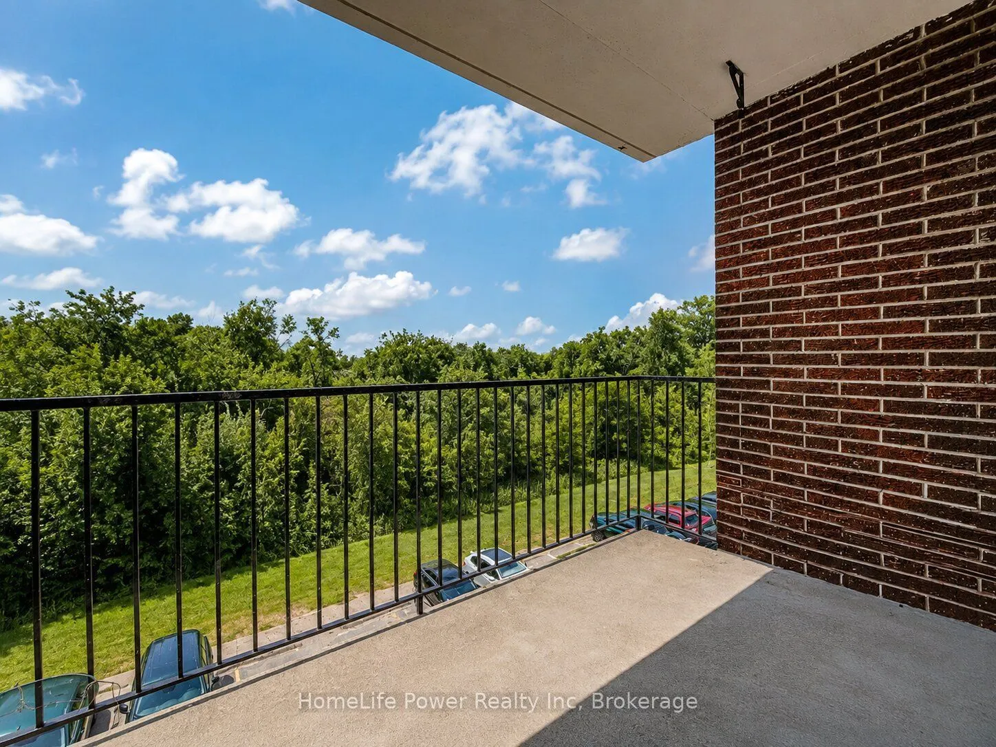 4 Avalon Place #303