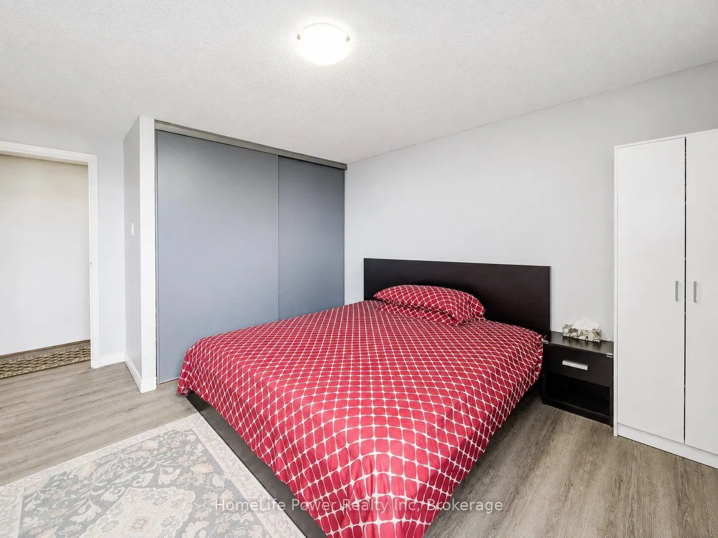 4 Avalon Place #303