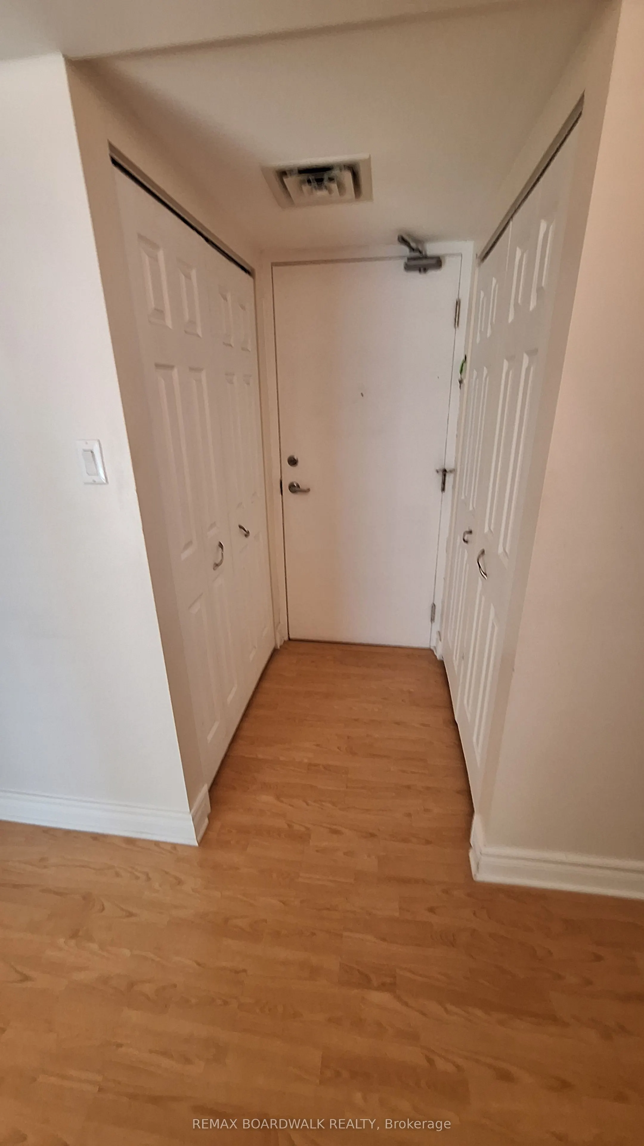 330 Centrum Boulevard #206