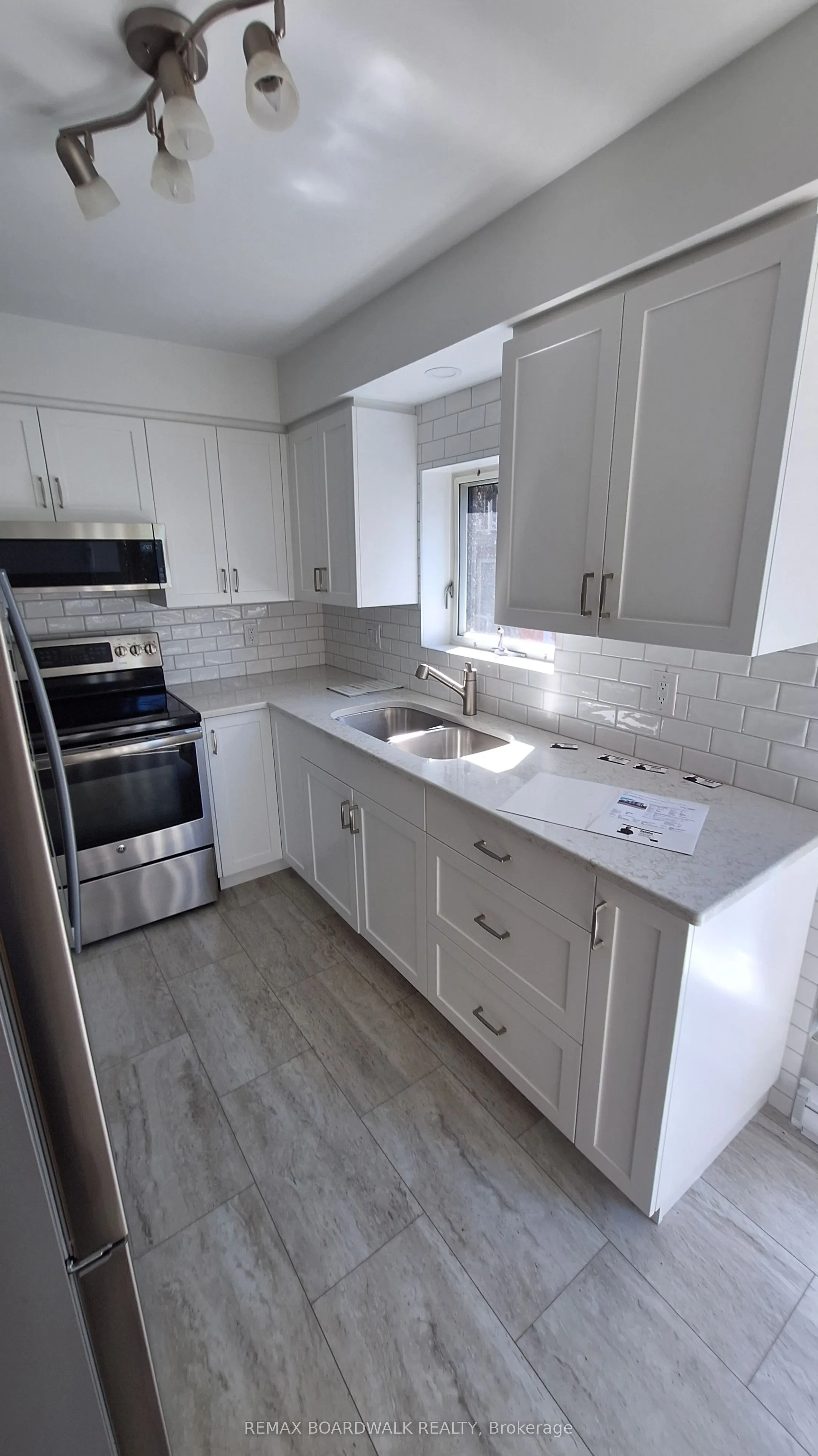 330 Centrum Boulevard #206