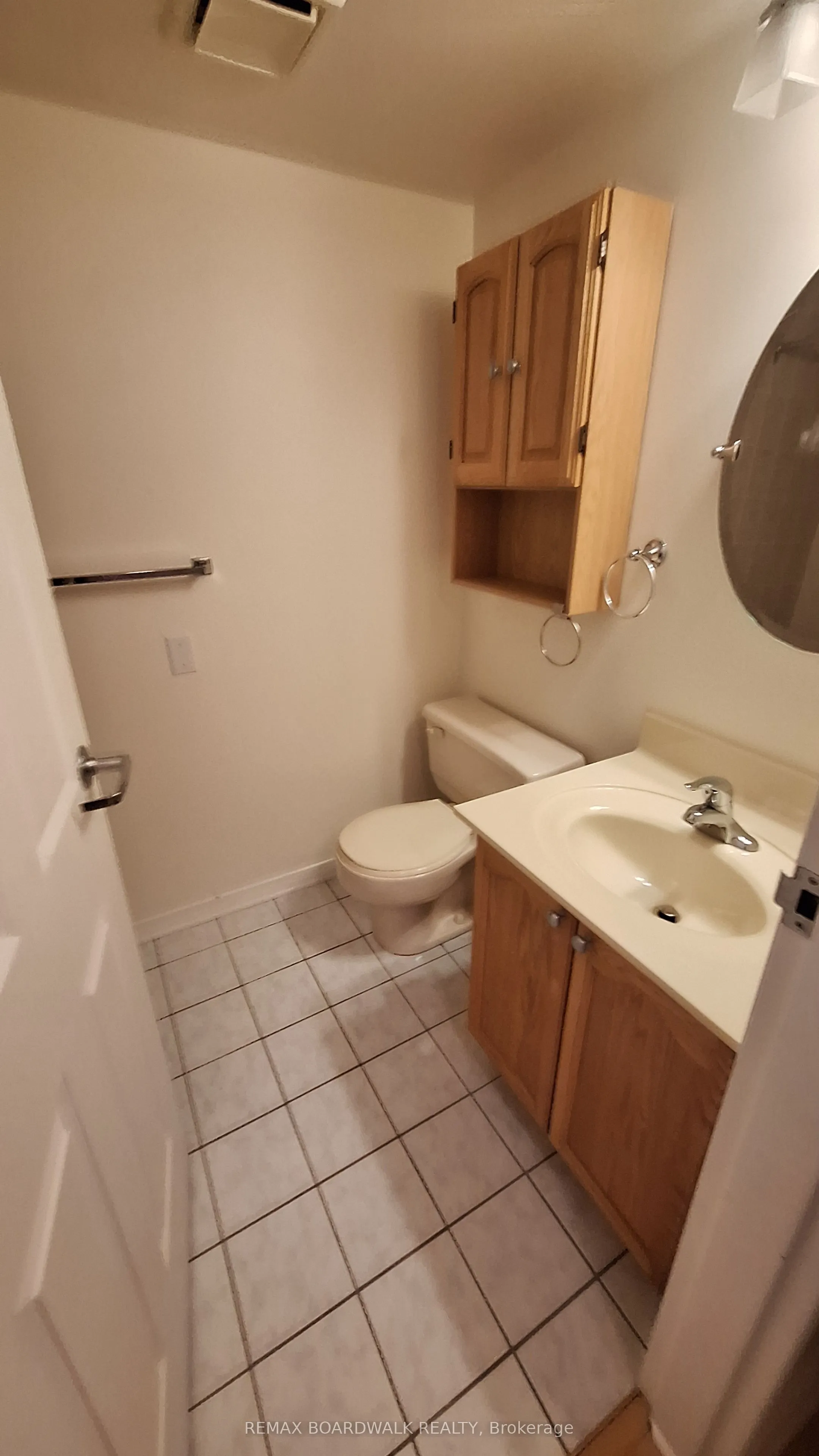 330 Centrum Boulevard #206