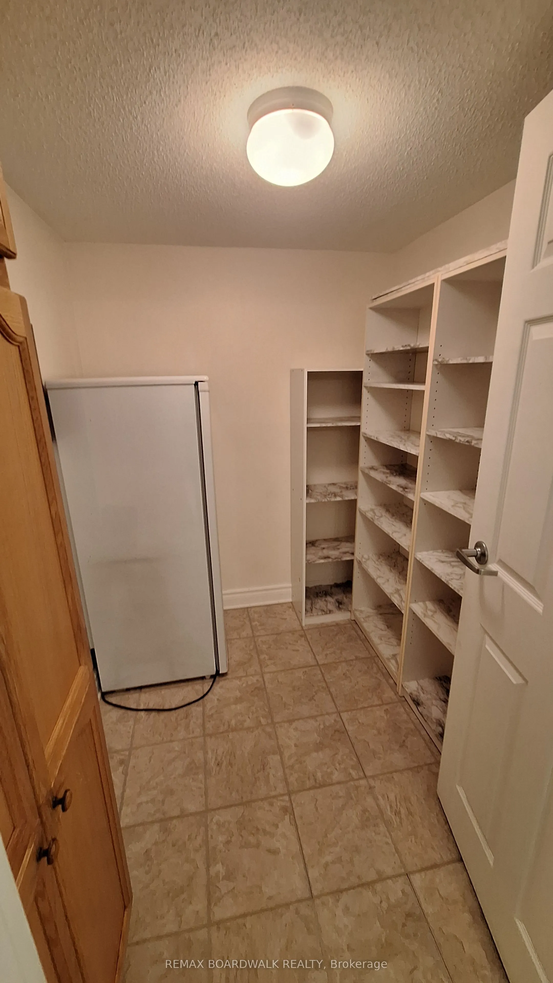 330 Centrum Boulevard #206