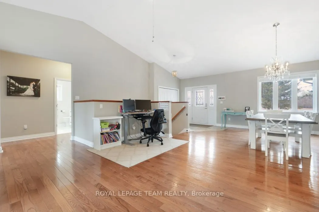986 South Gower Drive