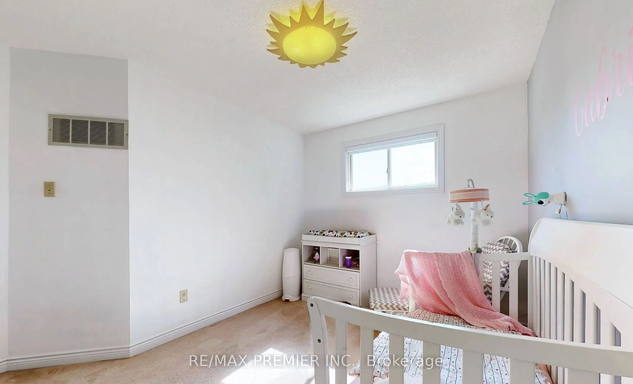 9 Wentworth Drive #13