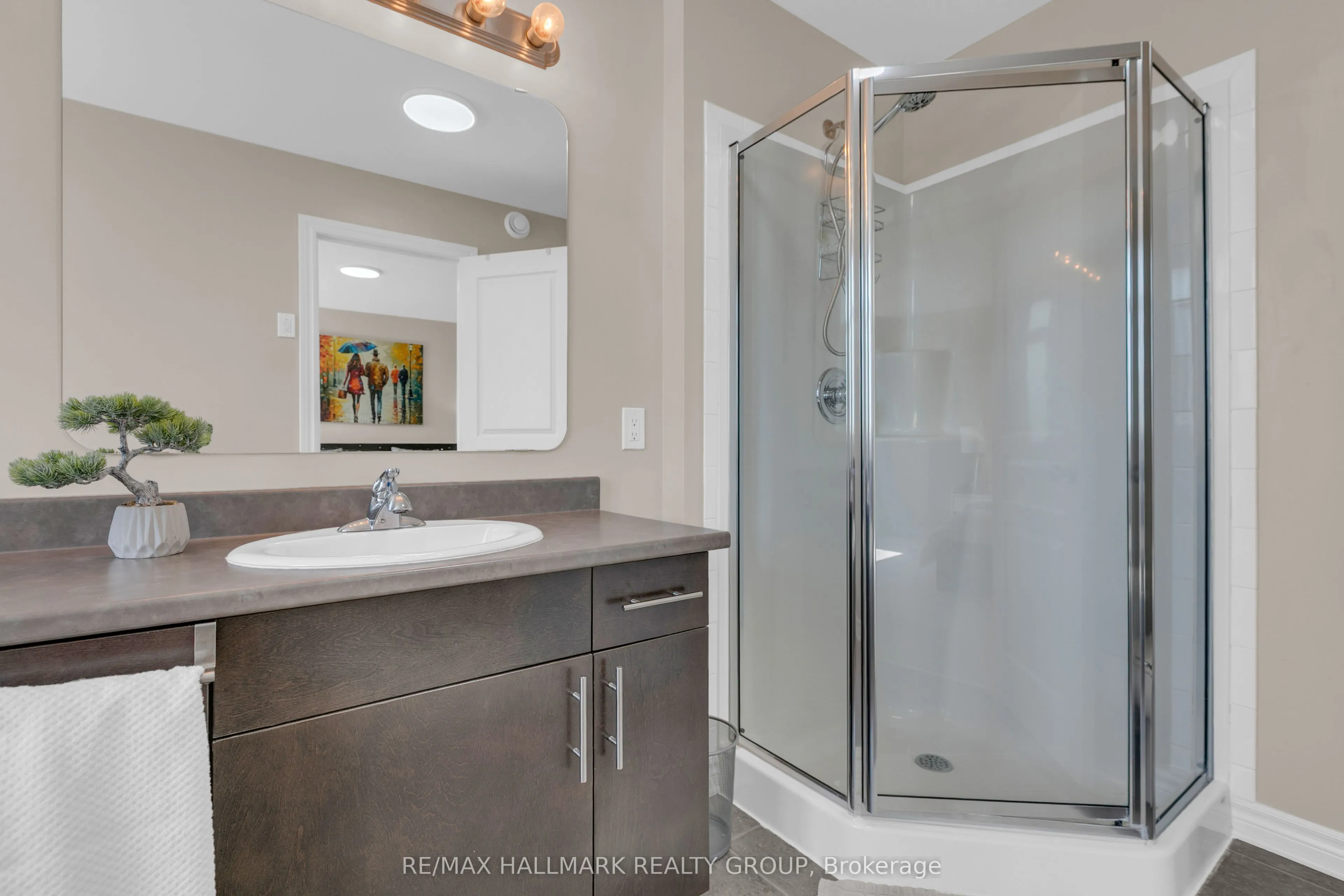 1125 Tischart Crescent