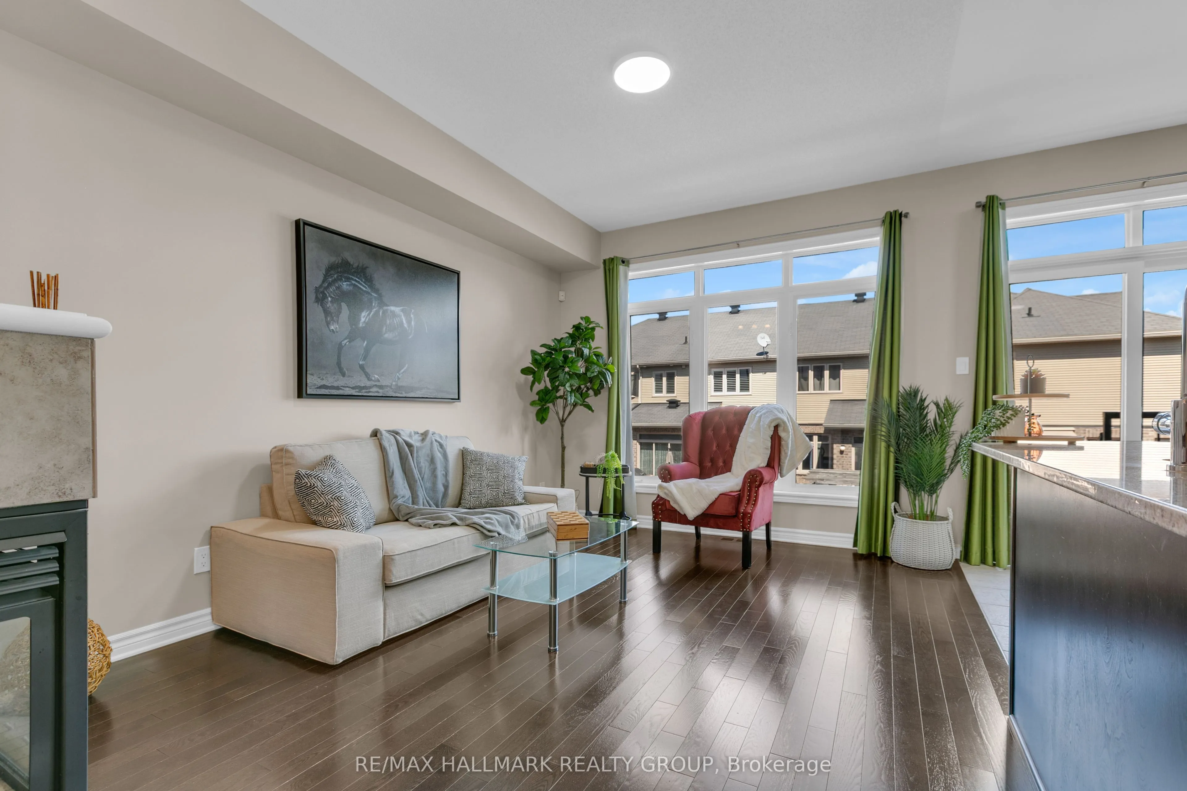 1125 Tischart Crescent