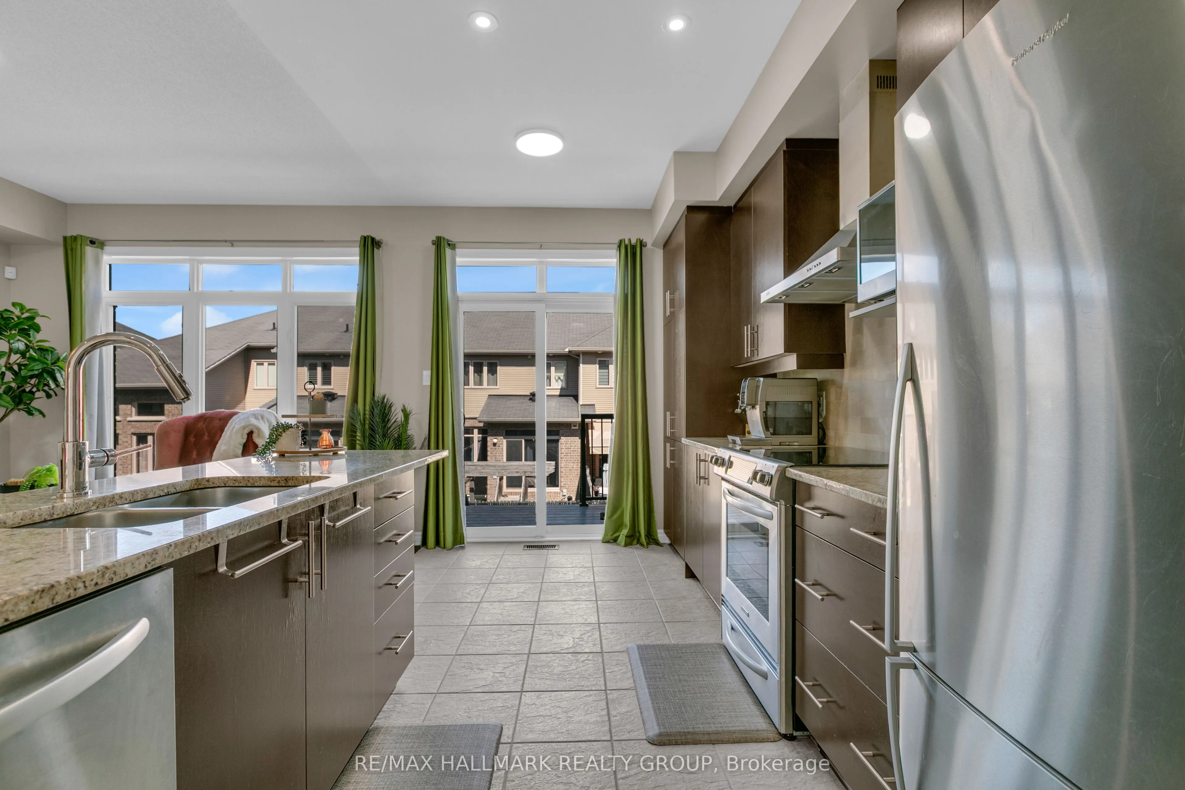 1125 Tischart Crescent