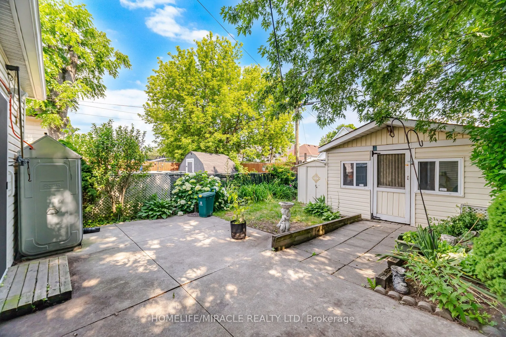 25 Hope Avenue