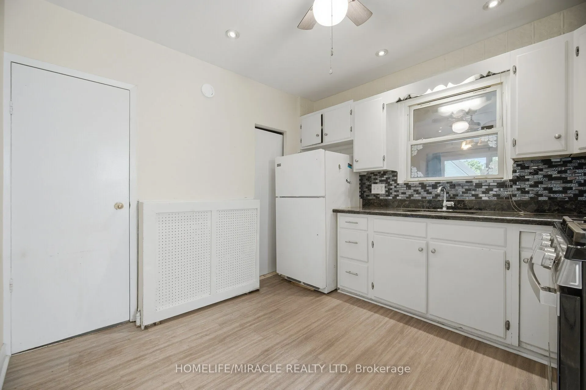 25 Hope Avenue