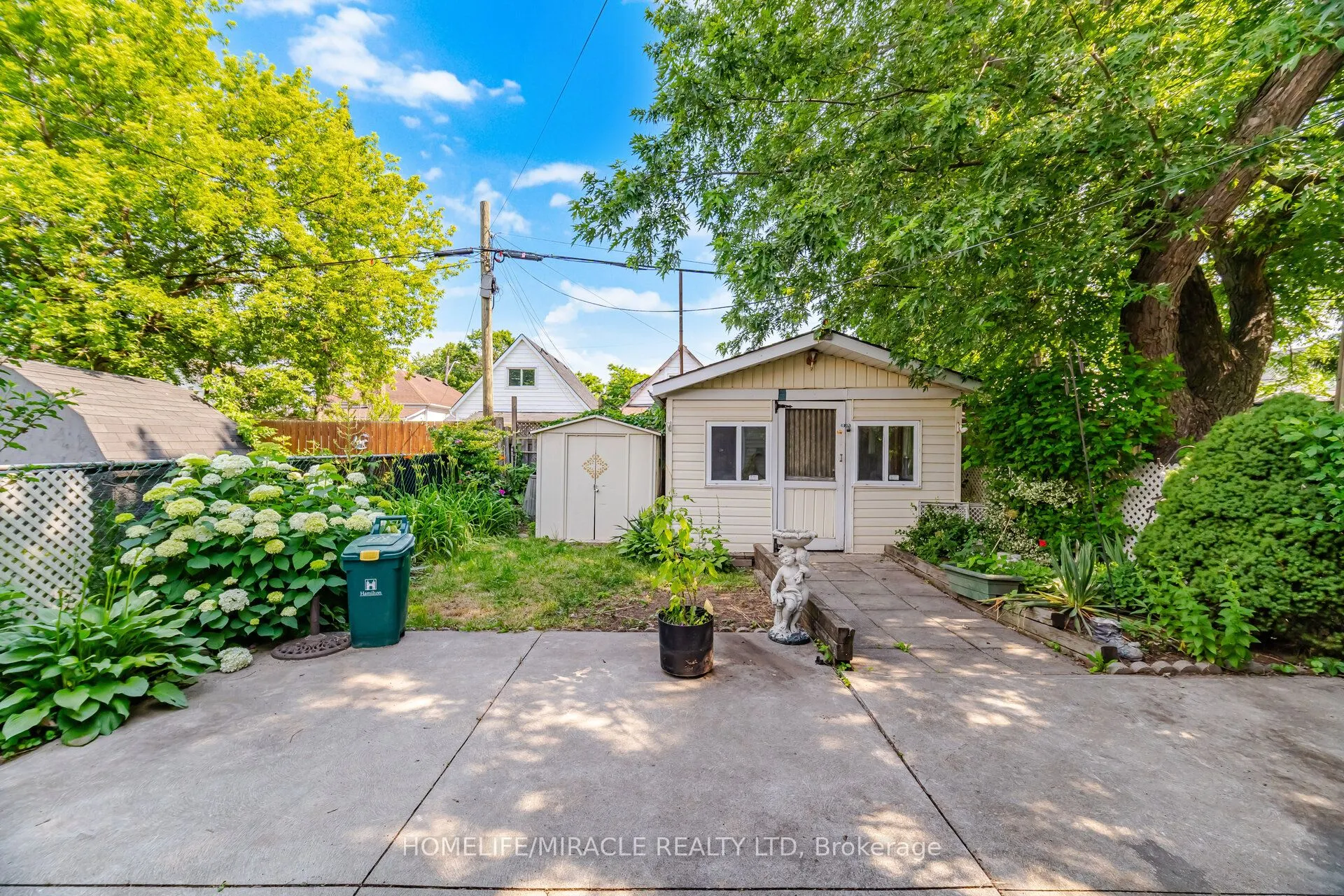 25 Hope Avenue