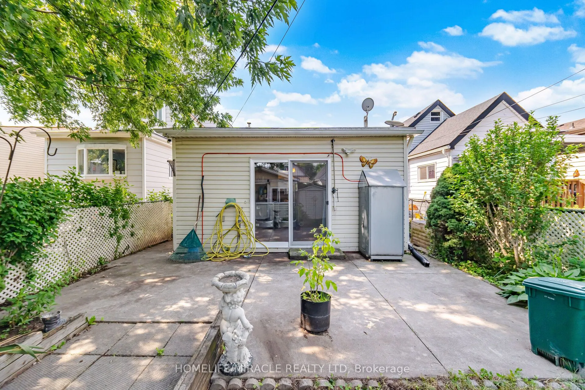 25 Hope Avenue