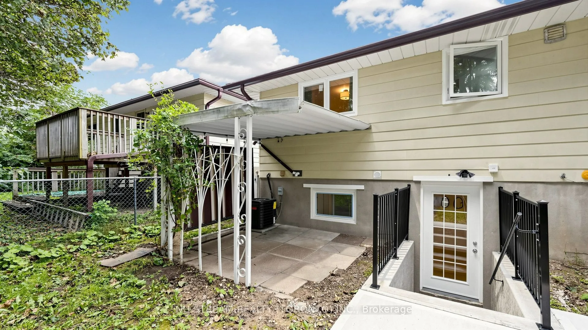 297 Toll Gate Boulevard