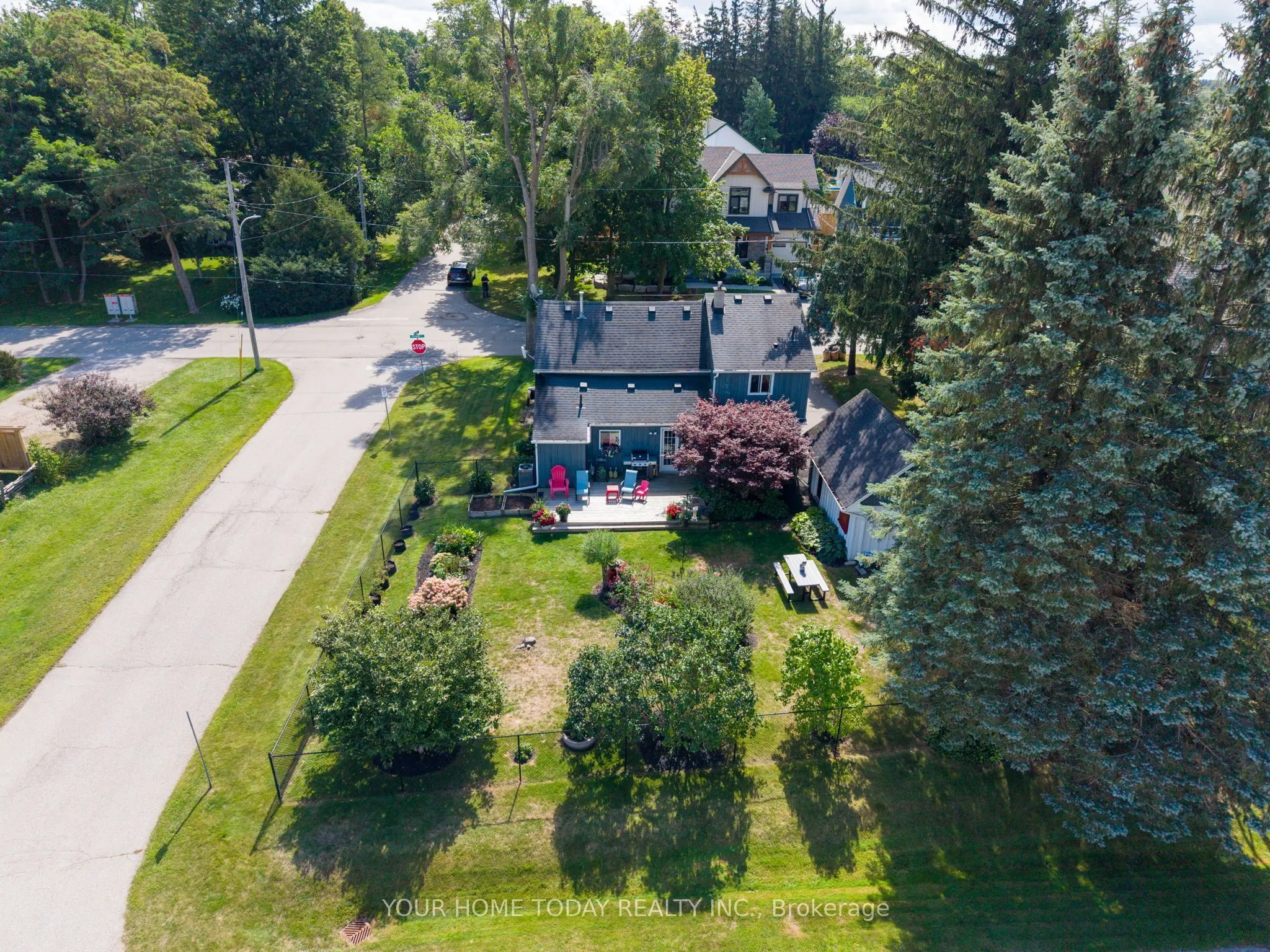 126 Gzowski Street