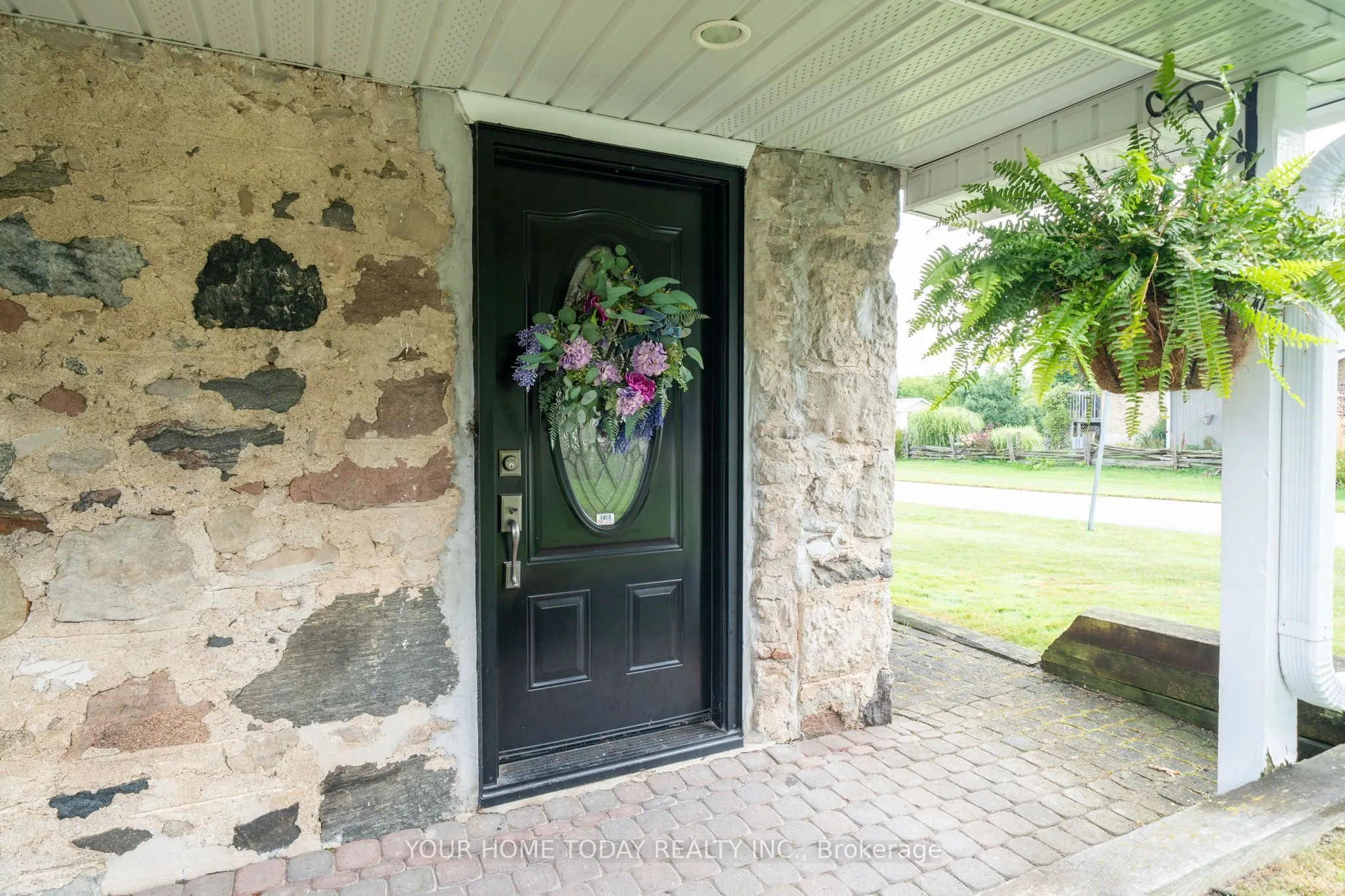 126 Gzowski Street