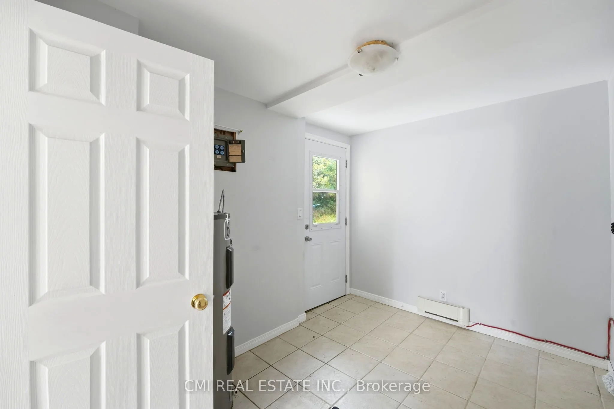 977 County Rd 38