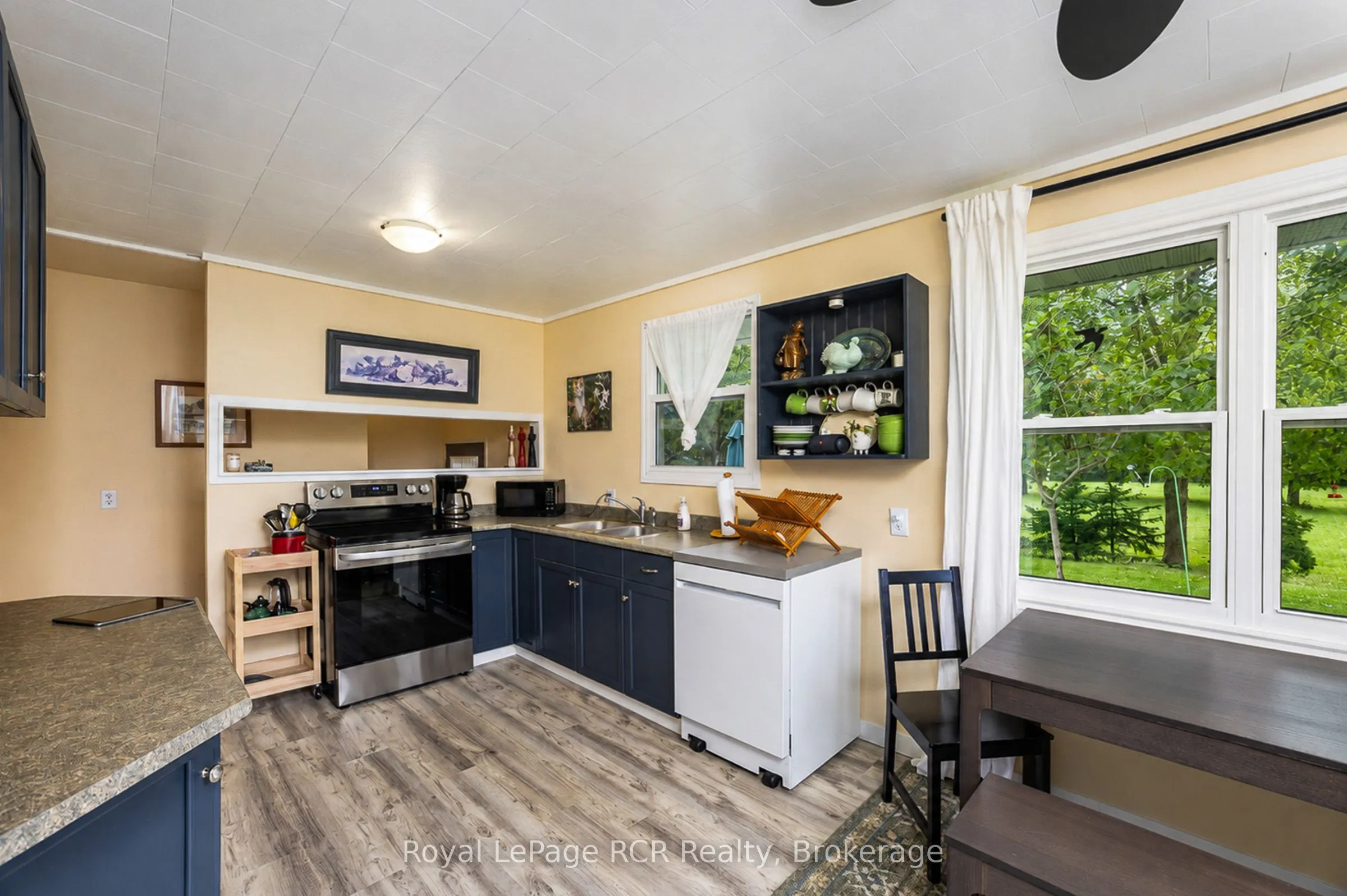 046285 Old Mail Road