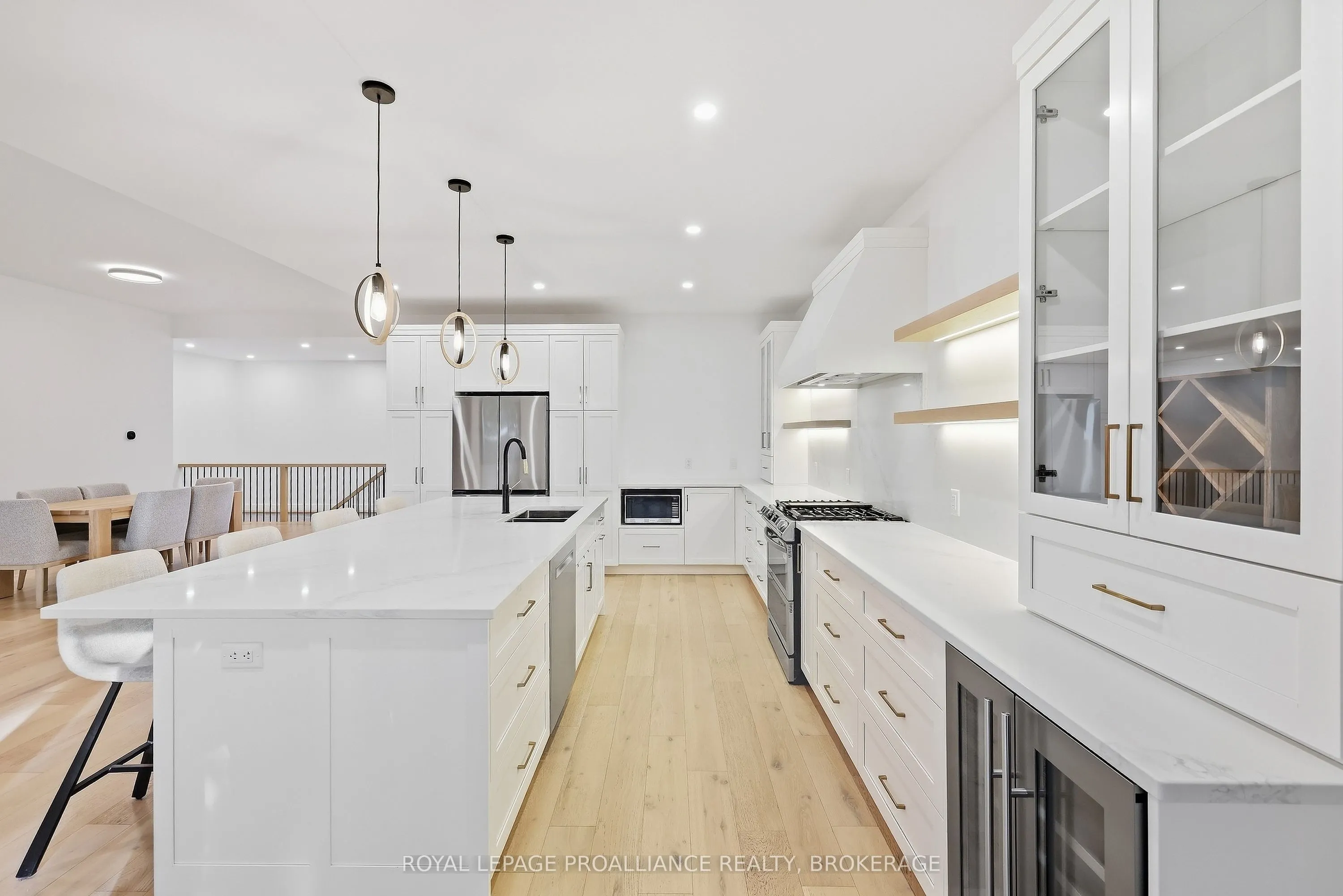1259 Carfa Crescent