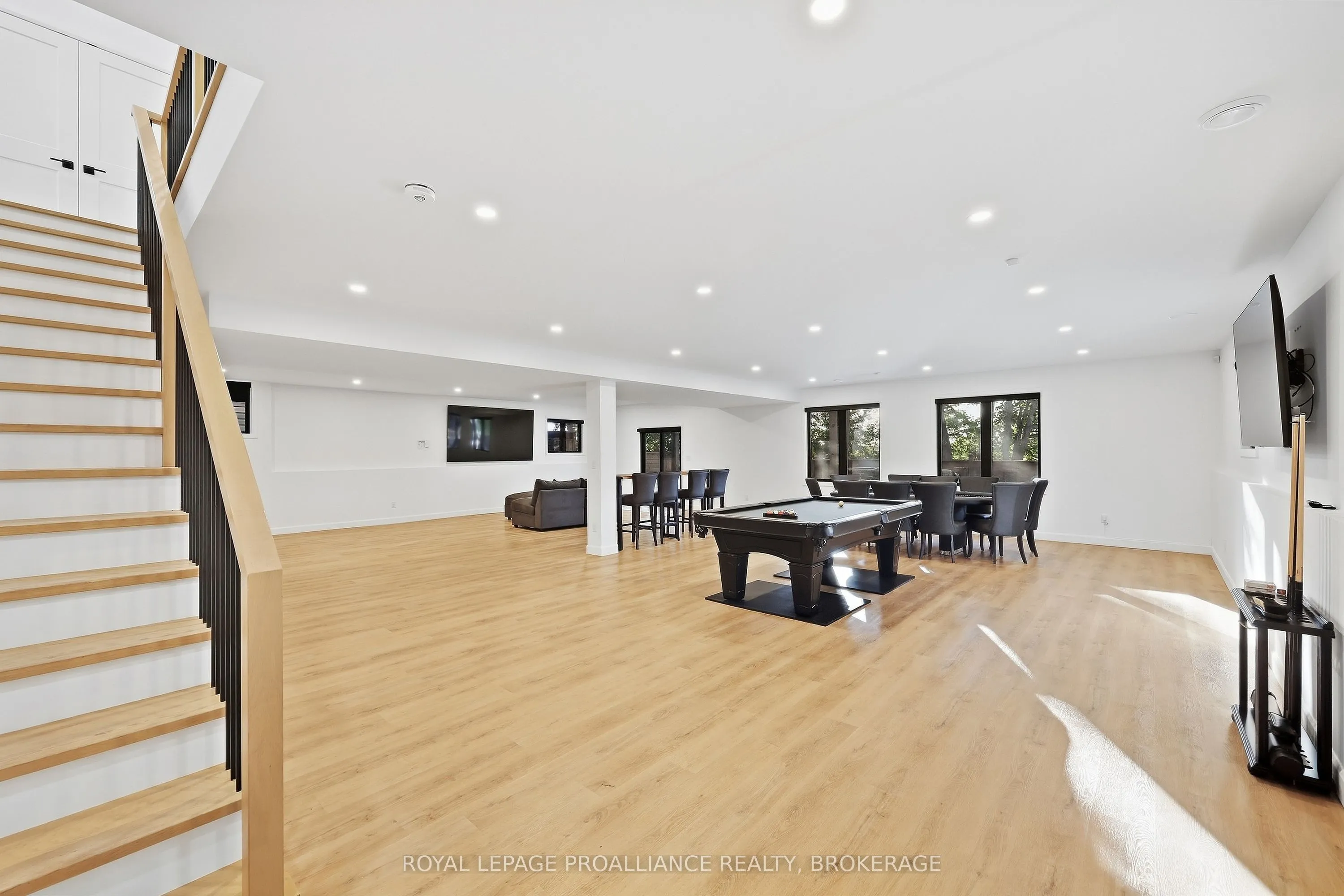 1259 Carfa Crescent