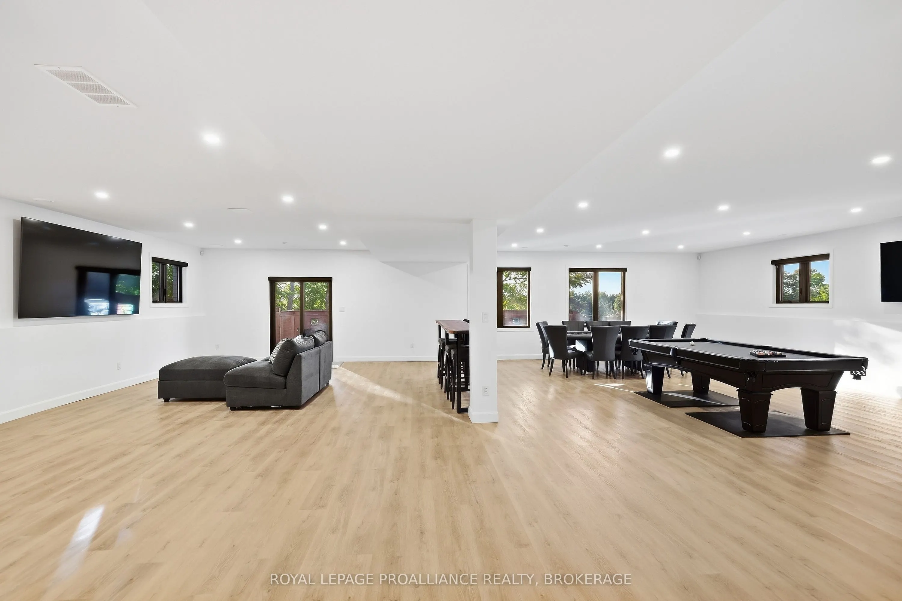 1259 Carfa Crescent