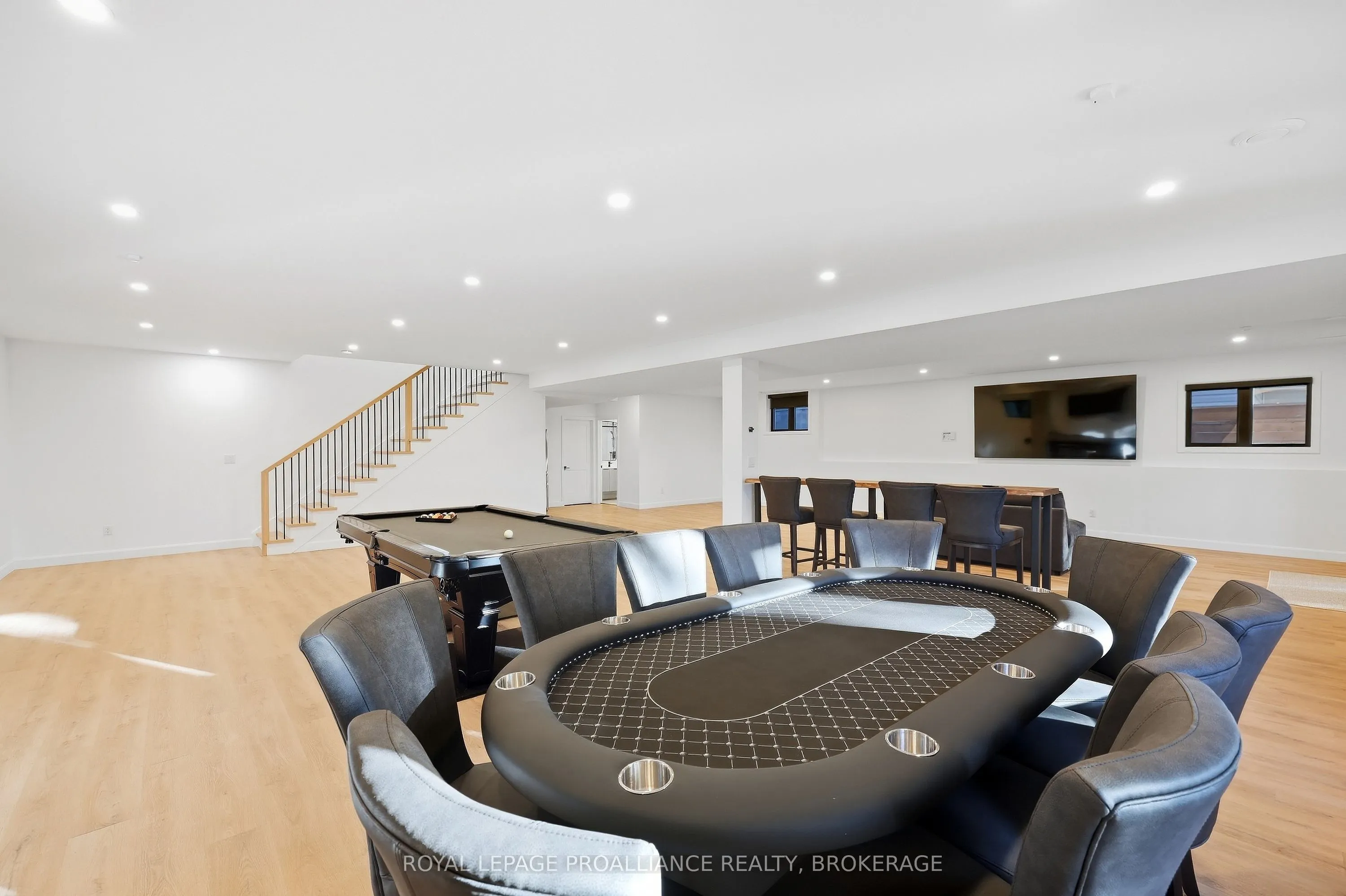 1259 Carfa Crescent