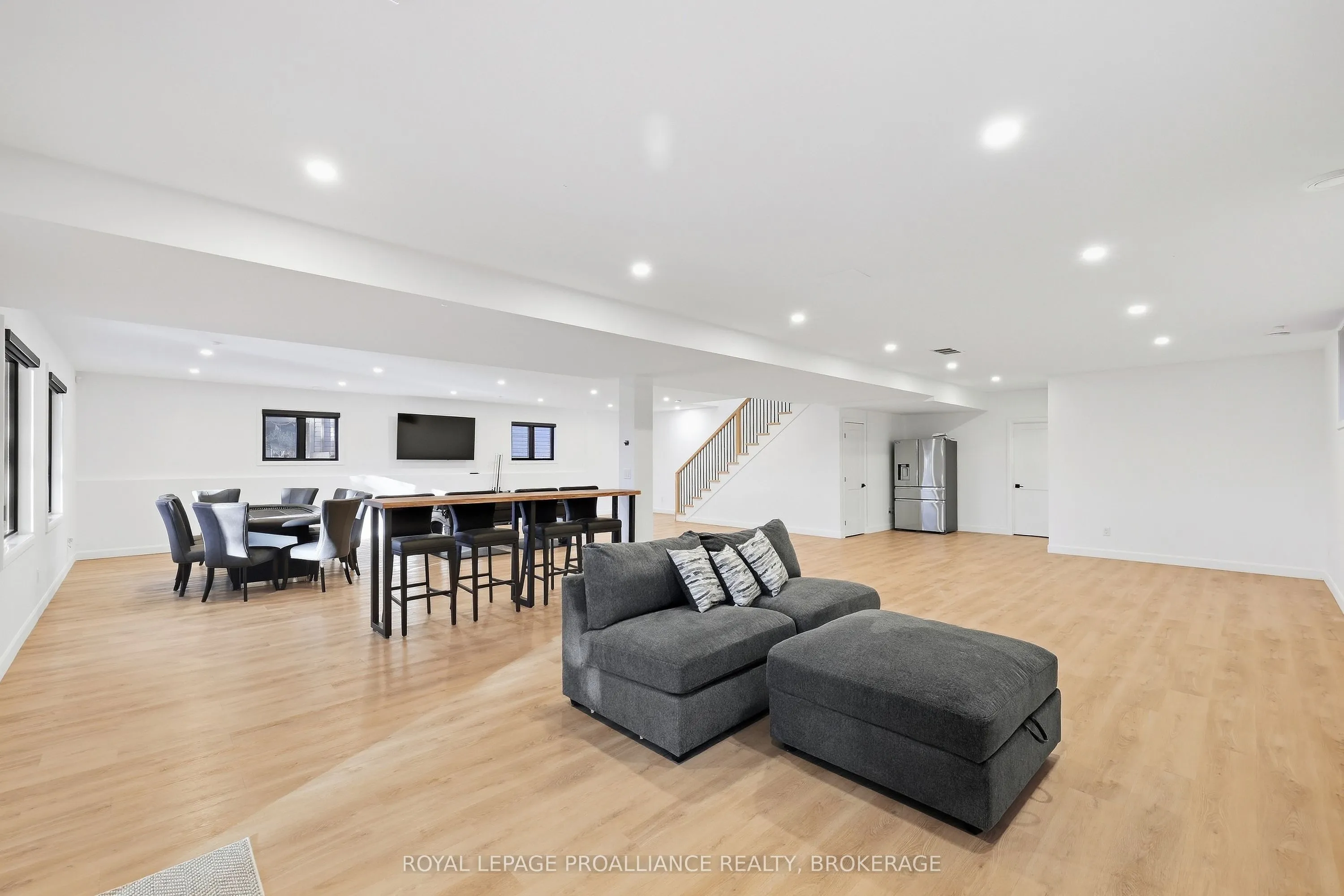1259 Carfa Crescent
