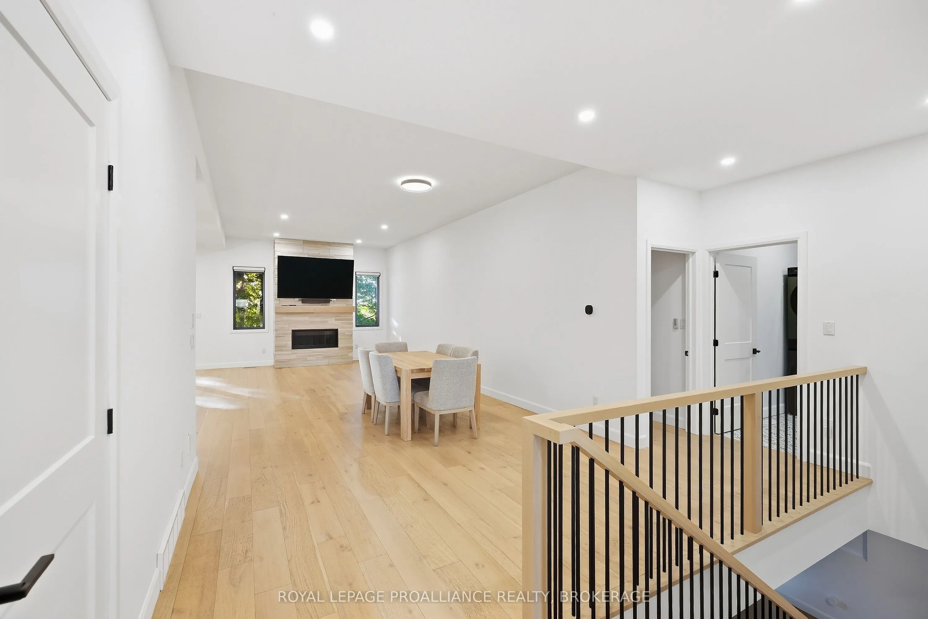 1259 Carfa Crescent