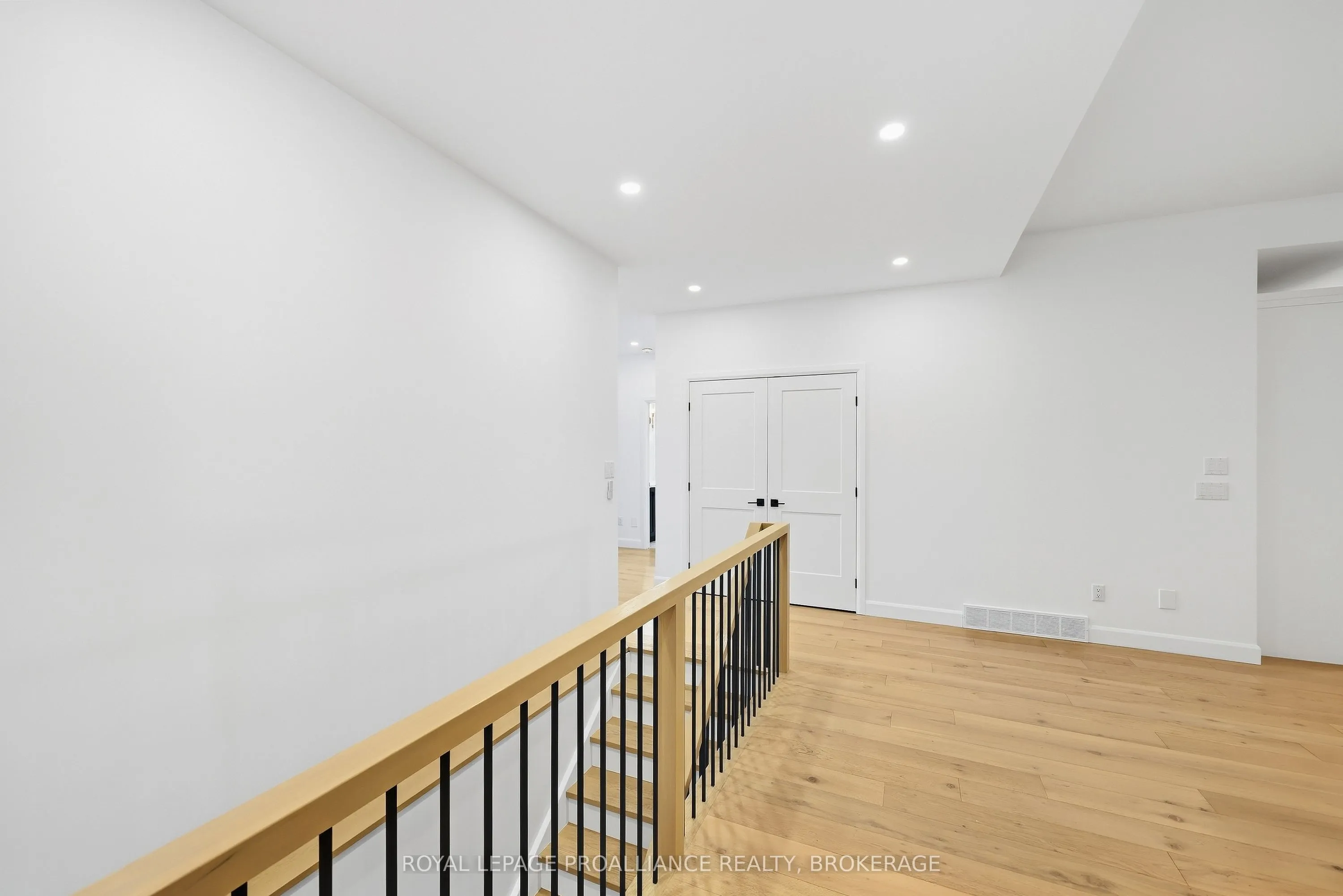 1259 Carfa Crescent