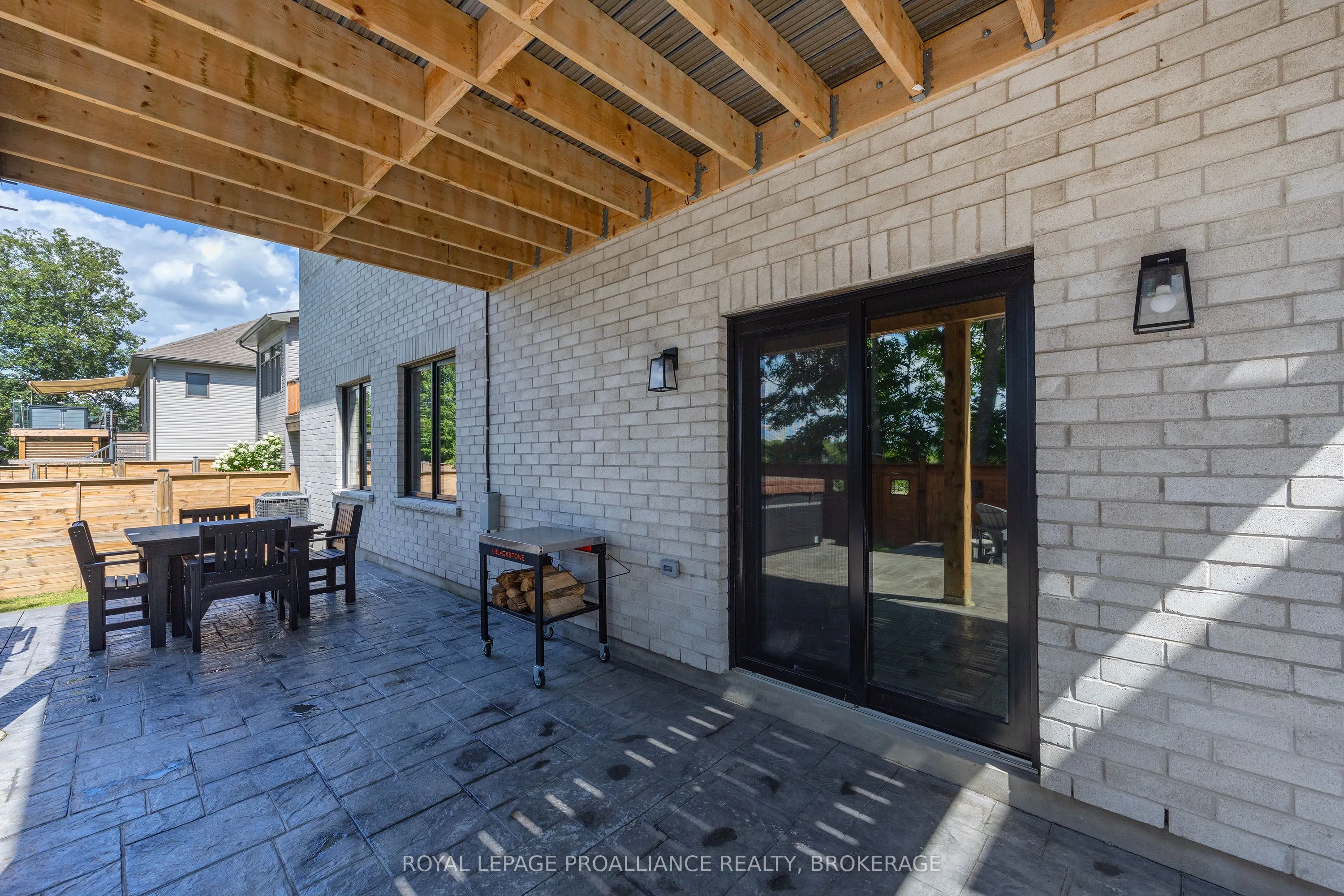1259 Carfa Crescent