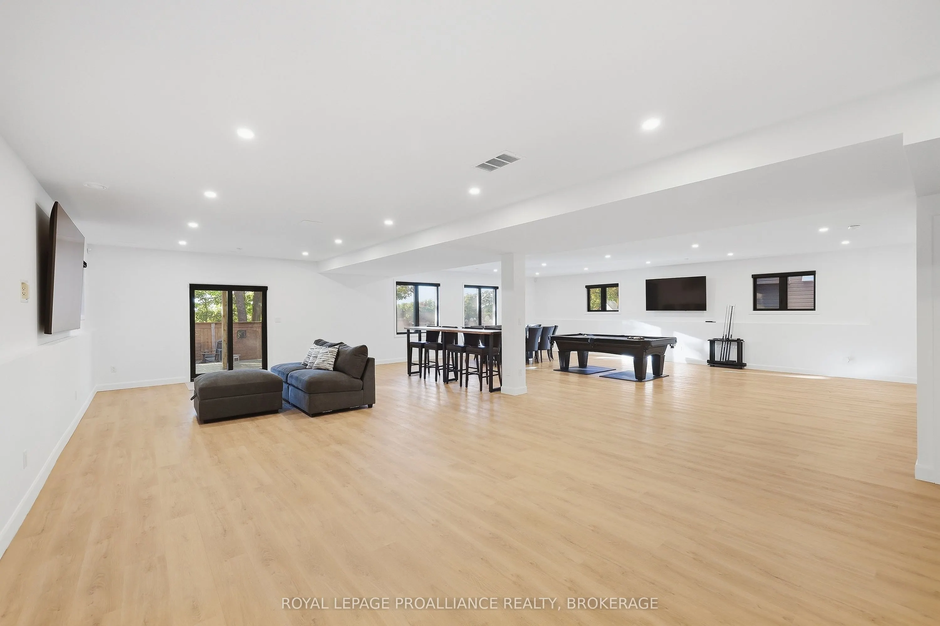 1259 Carfa Crescent
